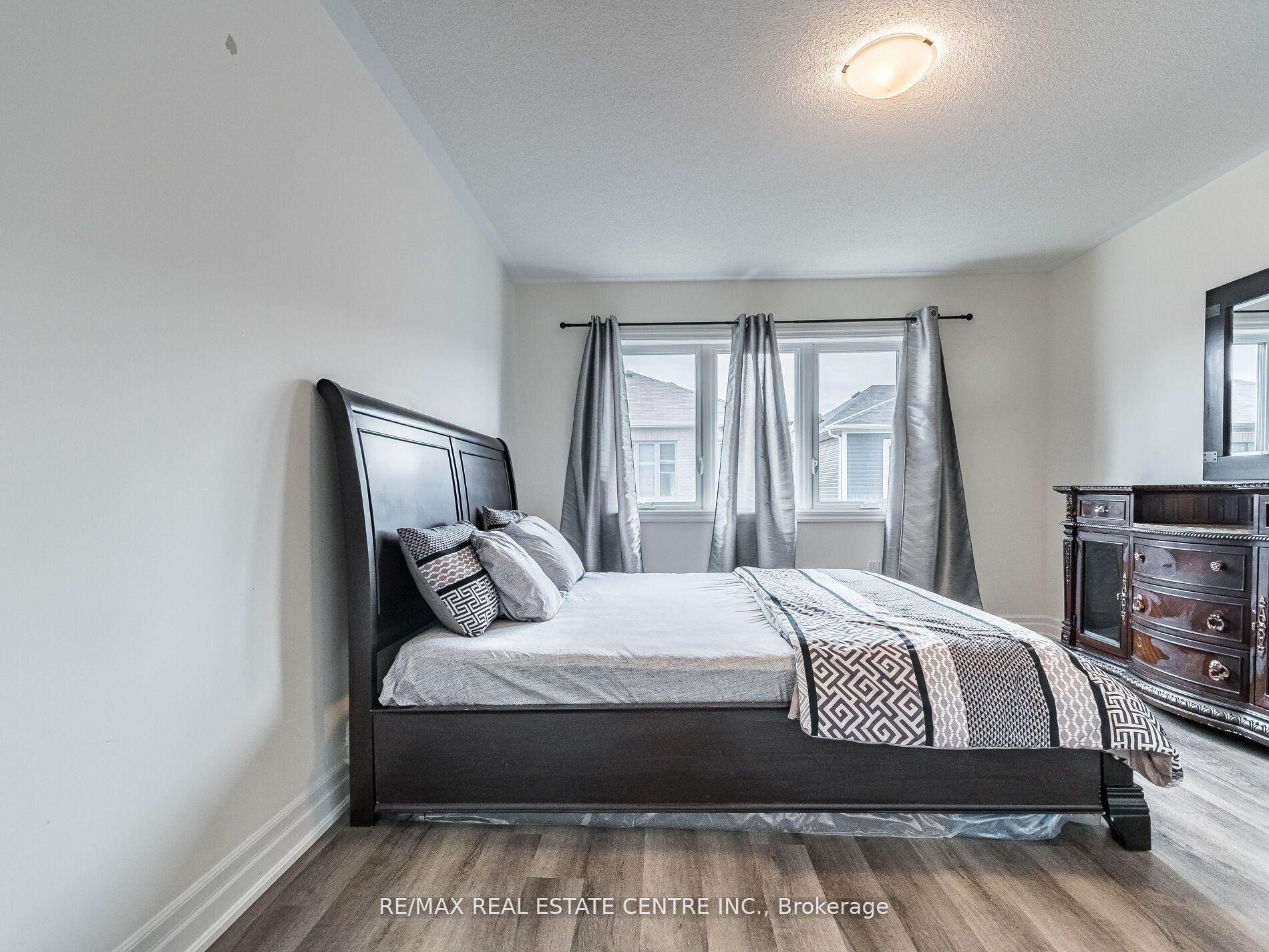 Photo 5 of Unit 86, 975 Whitlock Avenue, Milton, Cobban — HOMEH
