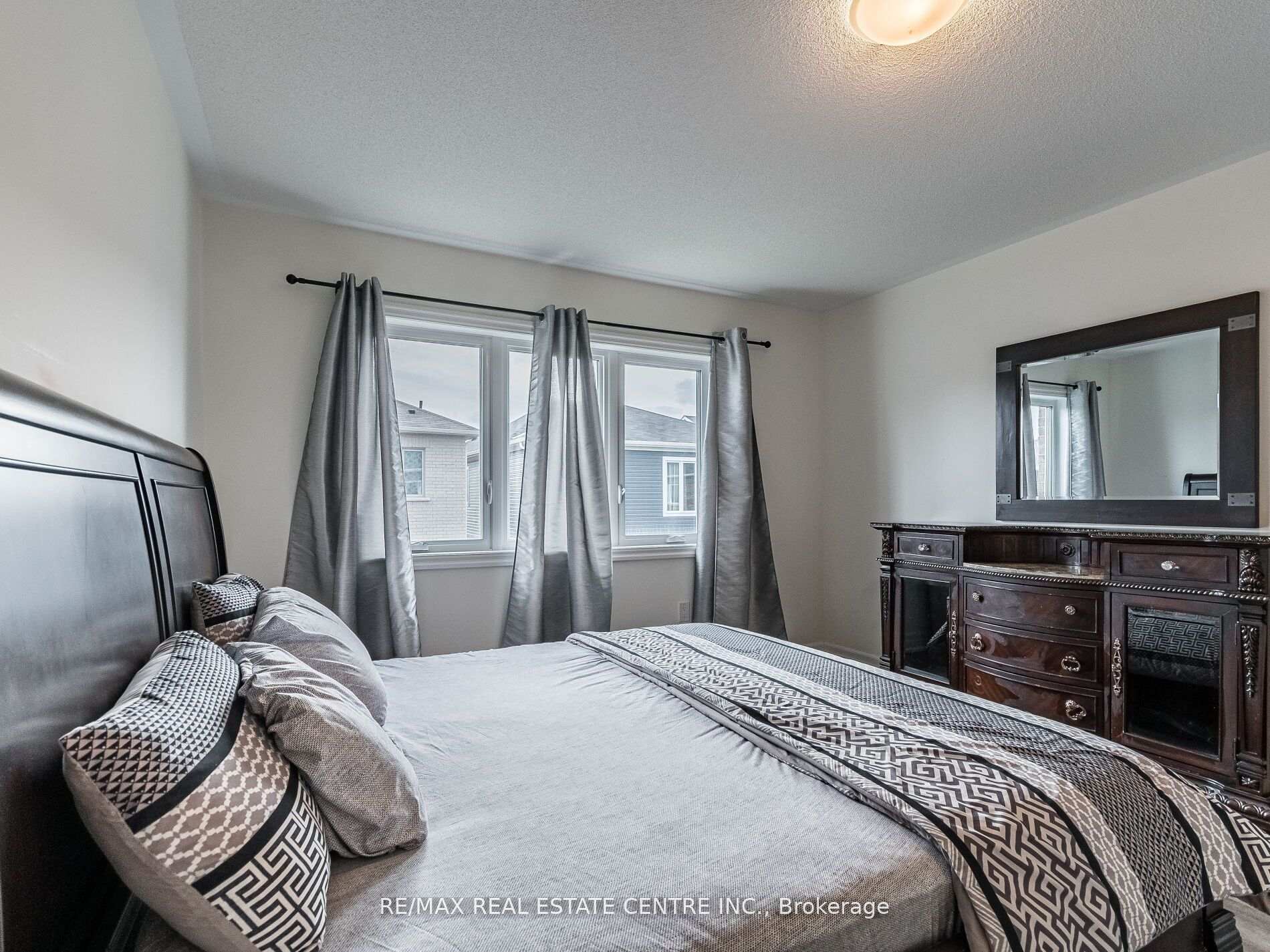 Photo 19 of Unit 86, 975 Whitlock Avenue, Milton, Cobban — HOMEH