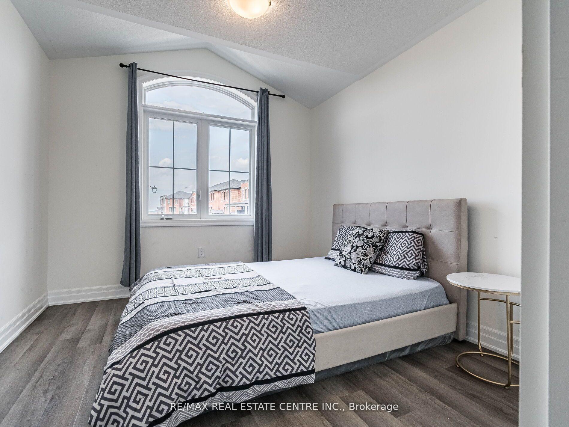 Photo 27 of Unit 86, 975 Whitlock Avenue, Milton, Cobban — HOMEH