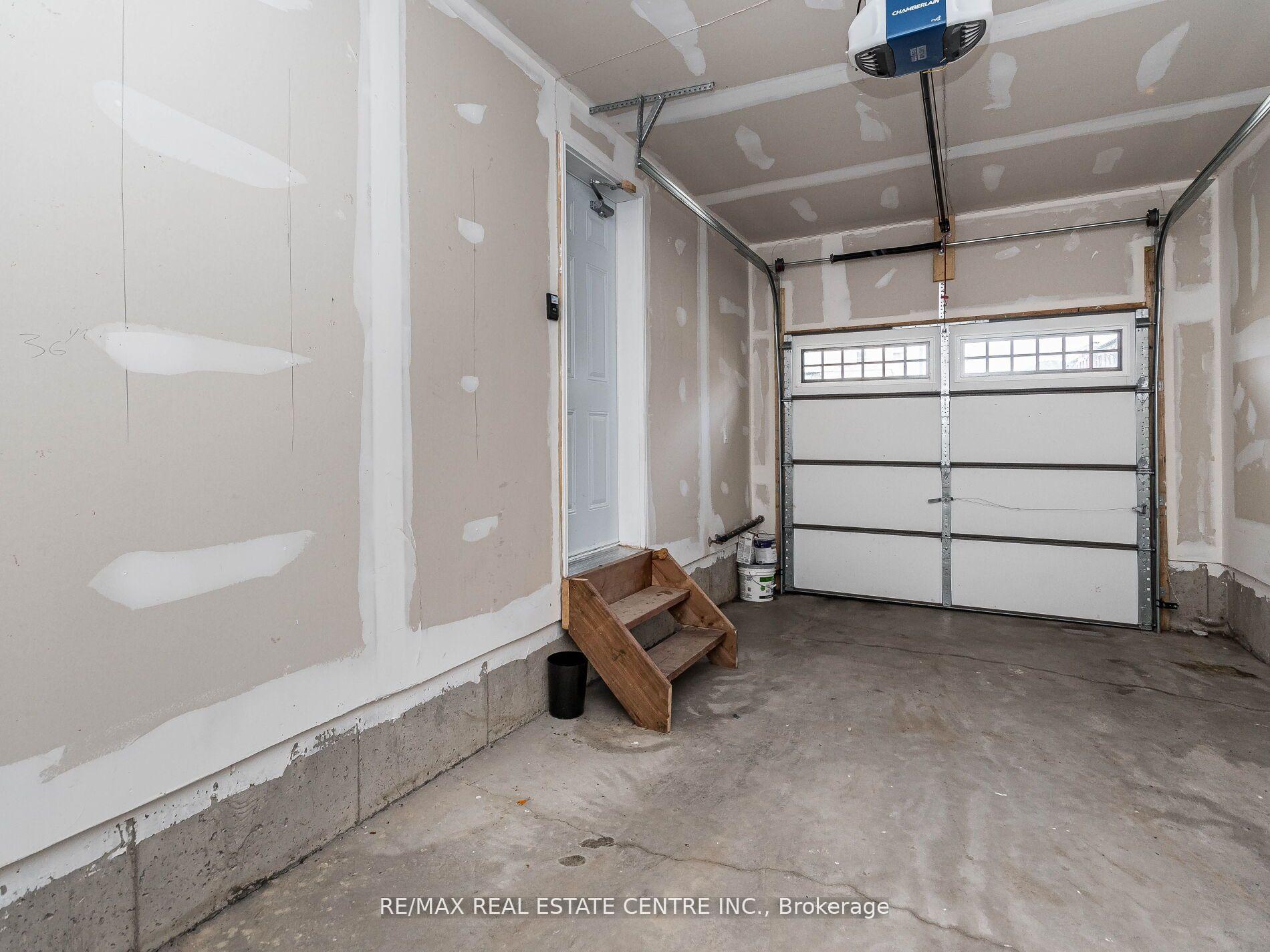 Photo 38 of Unit 86, 975 Whitlock Avenue, Milton, Cobban — HOMEH