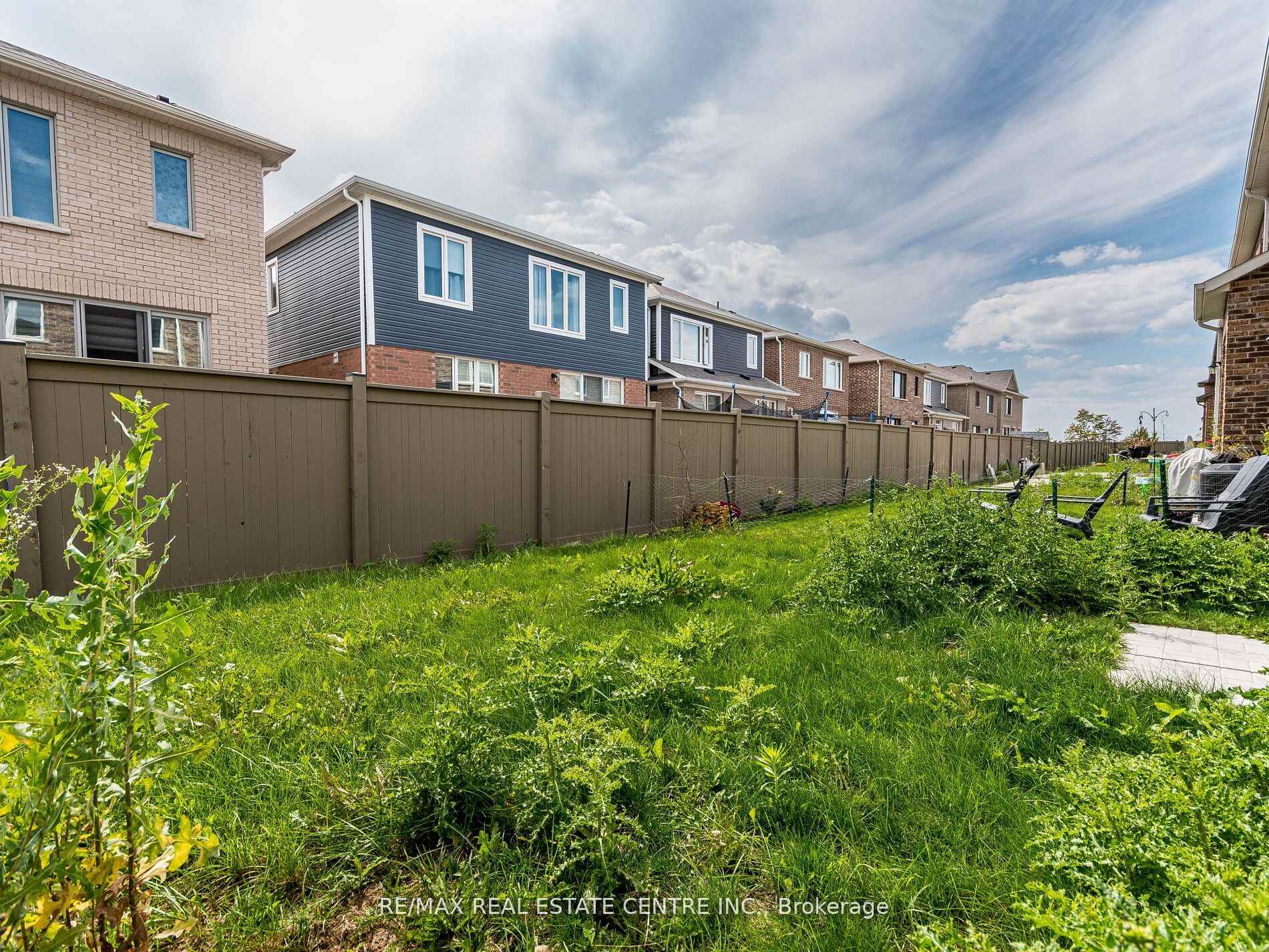 Photo 28 of Unit 86, 975 Whitlock Avenue, Milton, Cobban — HOMEH