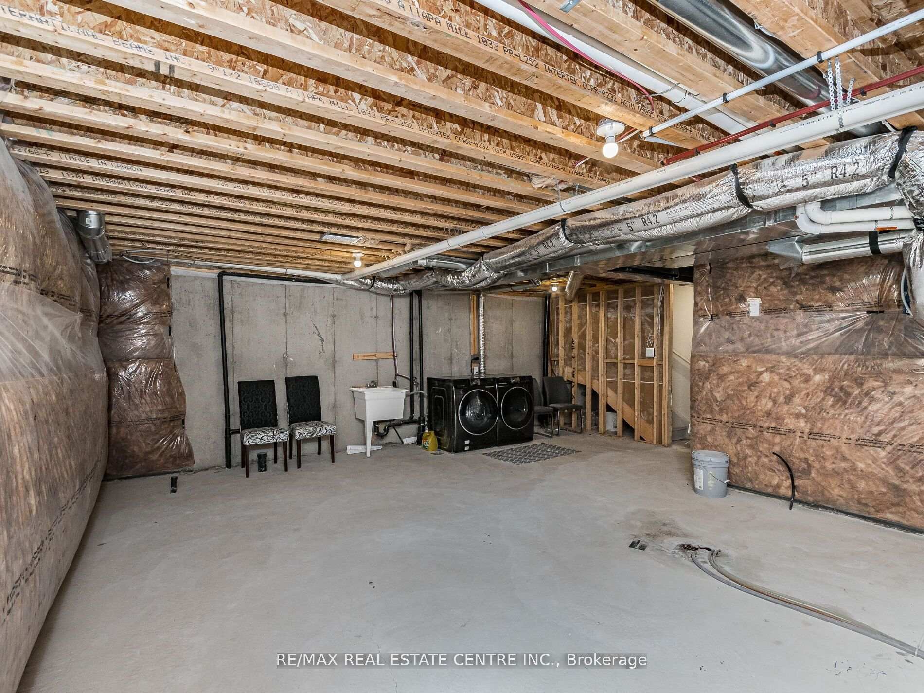Photo 37 of Unit 86, 975 Whitlock Avenue, Milton, Cobban — HOMEH