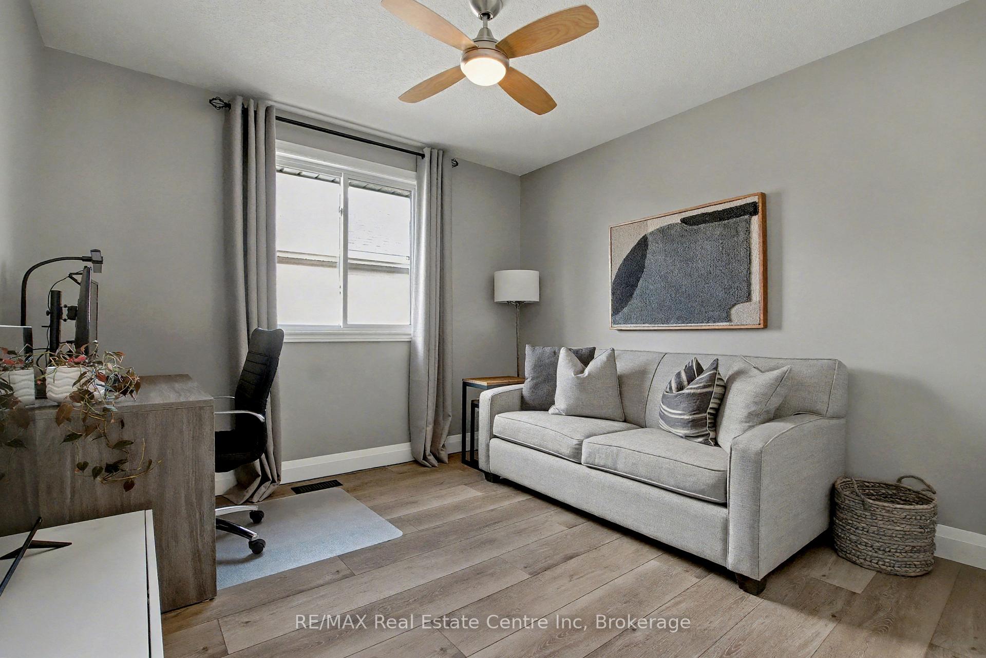 Photo 21 of 28 Irving Crescent, Guelph, Clairfields/Hanlon Business Park — HOMEH