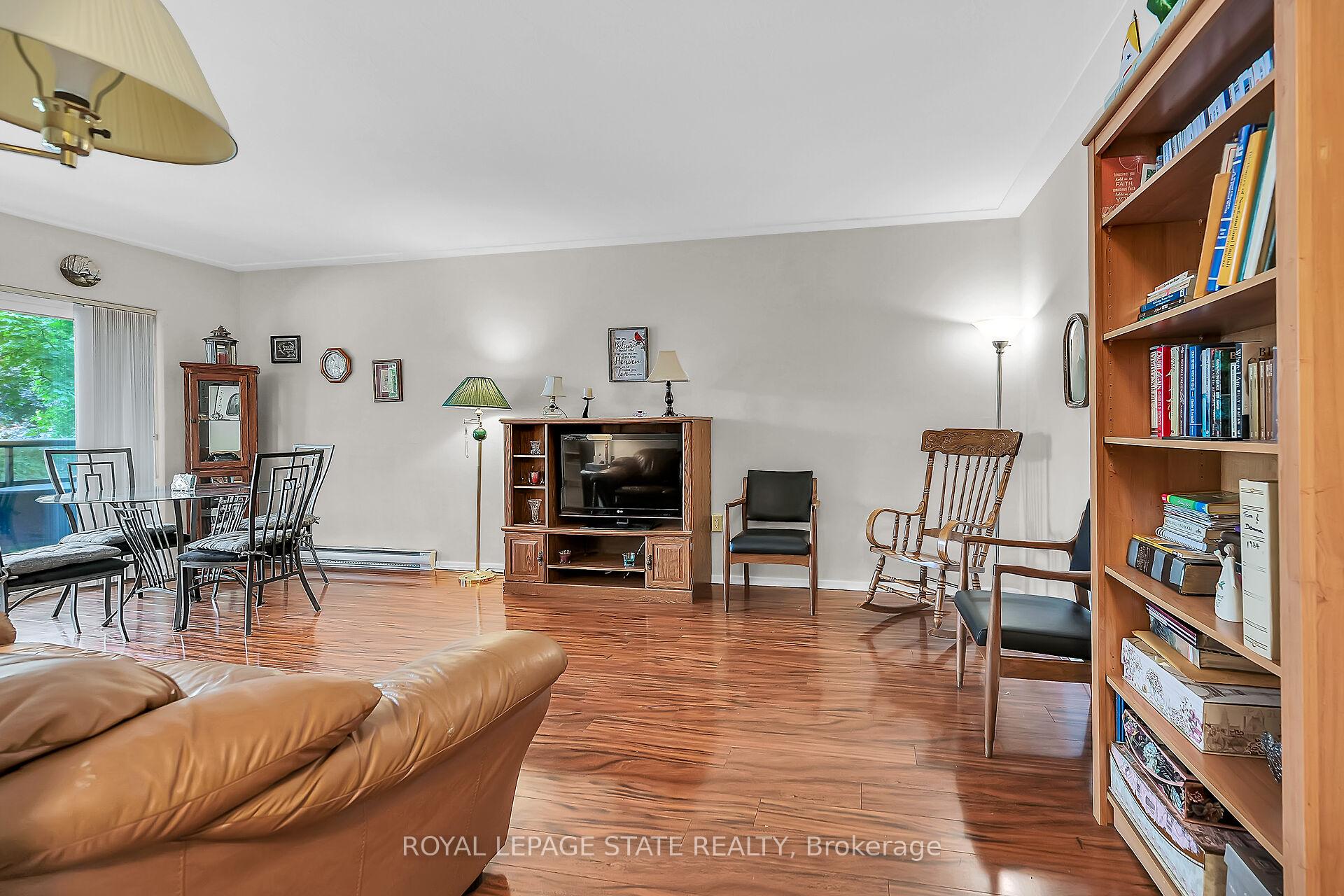 Photo 4 of Unit 208, 11 Woodman Drive S, Hamilton, Greenford — HOMEH