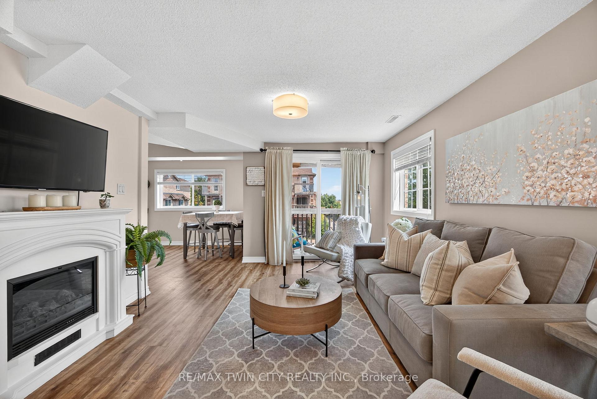 Photo 3 of Unit 2, 83 Goodwin Drive, Barrie, Painswick South — HOMEH