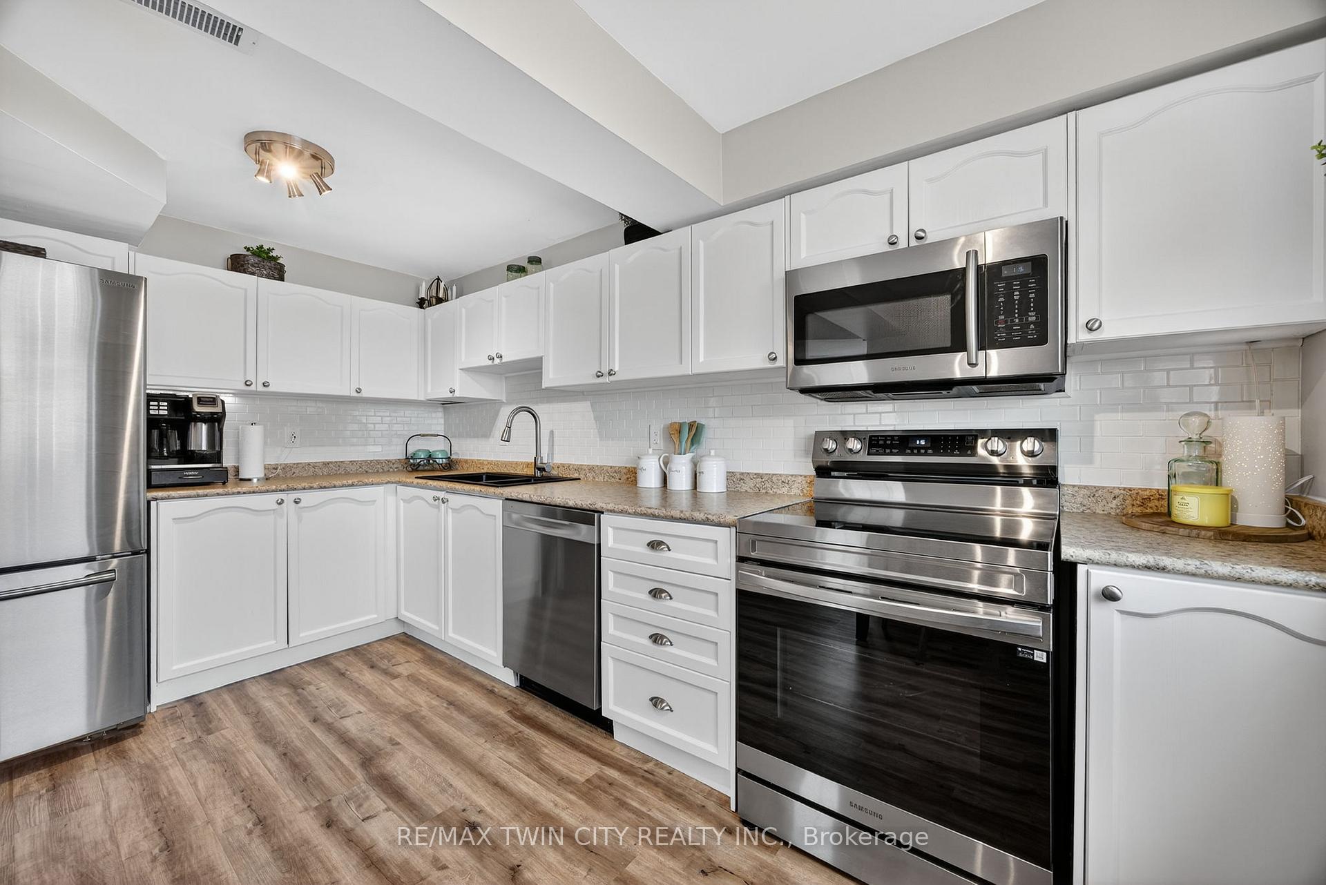 Photo 11 of Unit 2, 83 Goodwin Drive, Barrie, Painswick South — HOMEH
