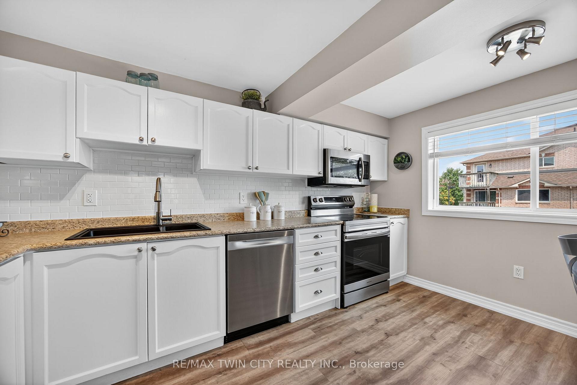 Photo 16 of Unit 2, 83 Goodwin Drive, Barrie, Painswick South — HOMEH