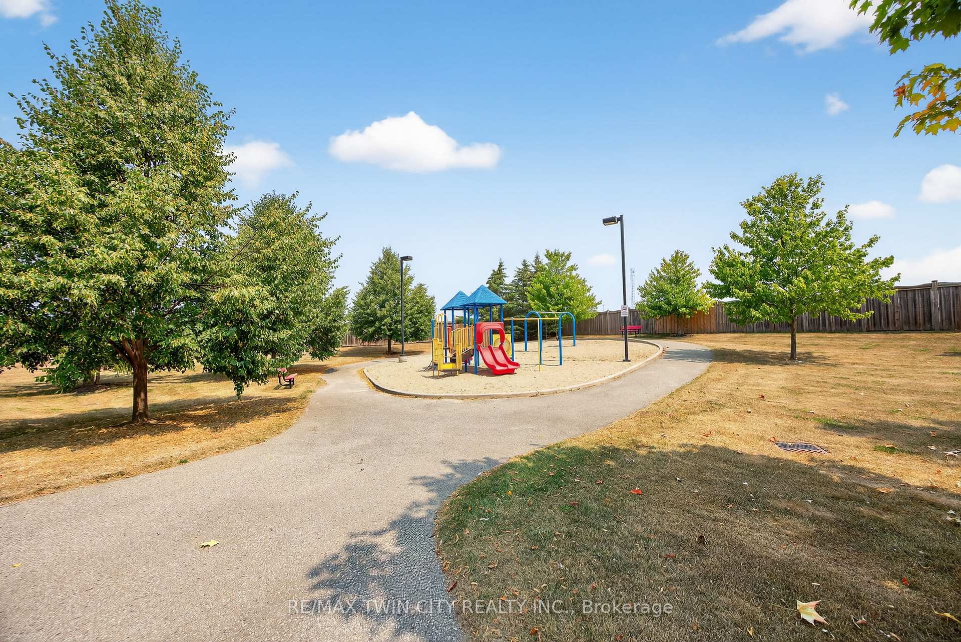 Photo 19 of Unit 2, 83 Goodwin Drive, Barrie, Painswick South — HOMEH