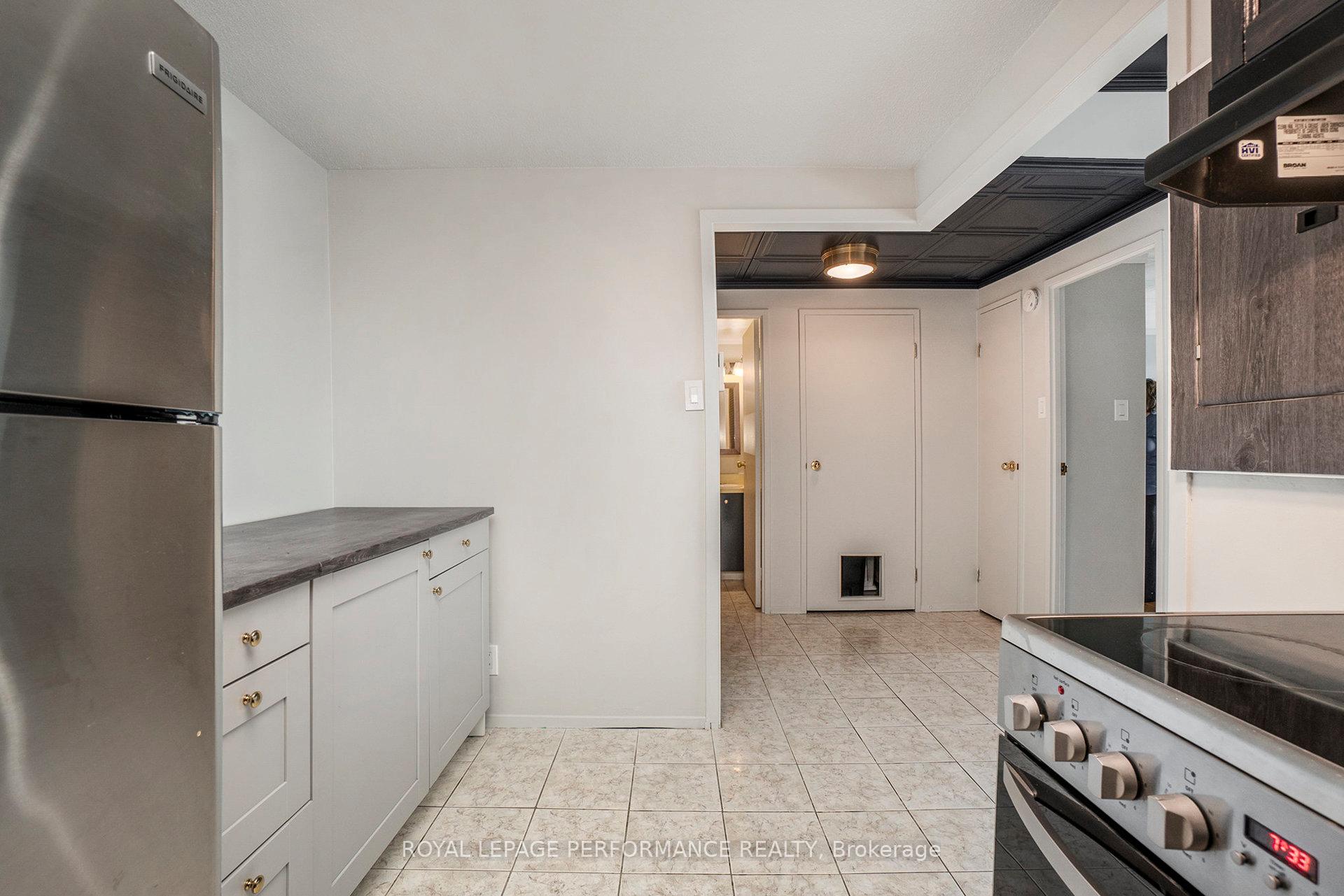 Photo 7 of Unit 1806, 158A McArthur Avenue, Ottawa, Vanier — HOMEH