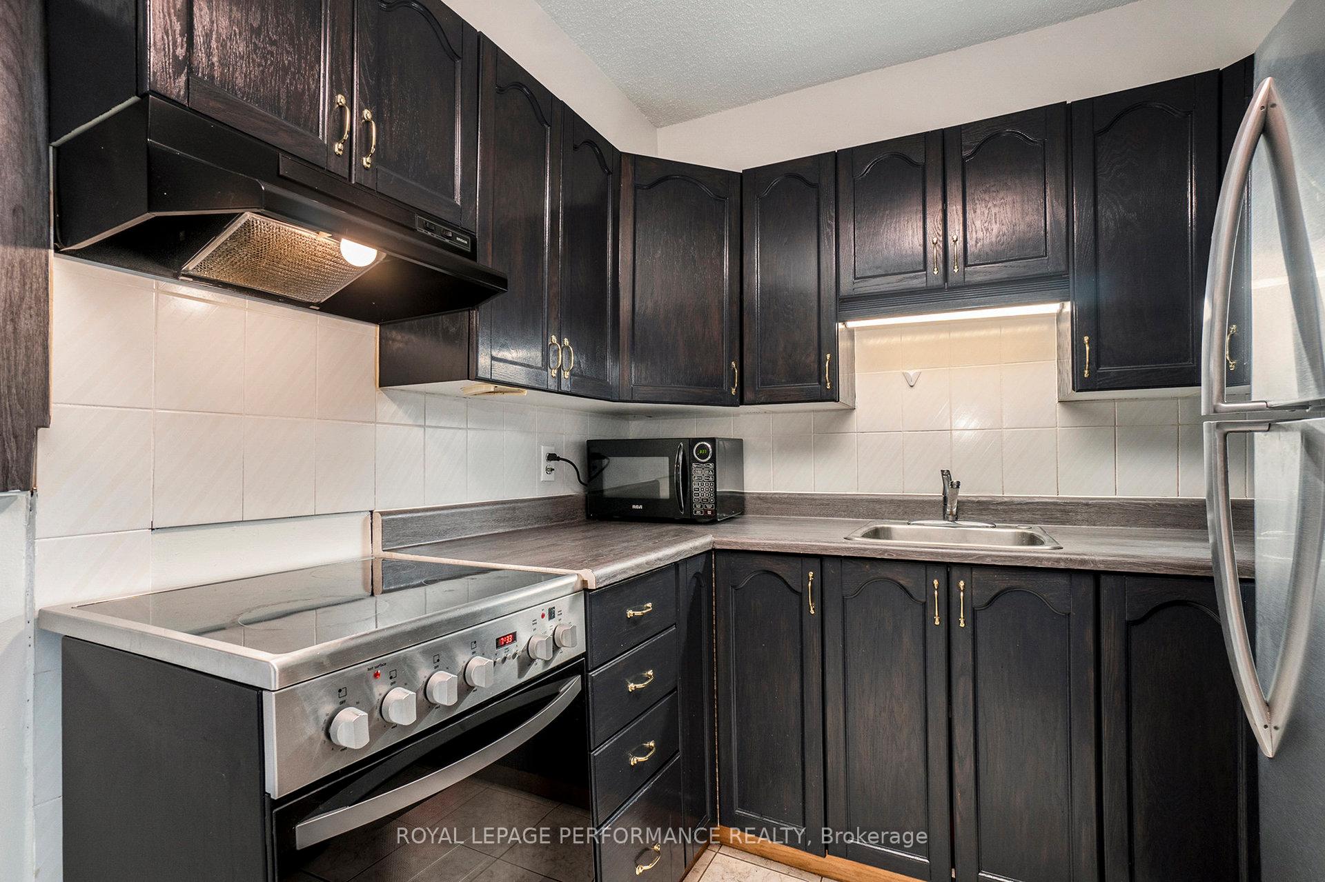 Photo 24 of Unit 1806, 158A McArthur Avenue, Ottawa, Vanier — HOMEH