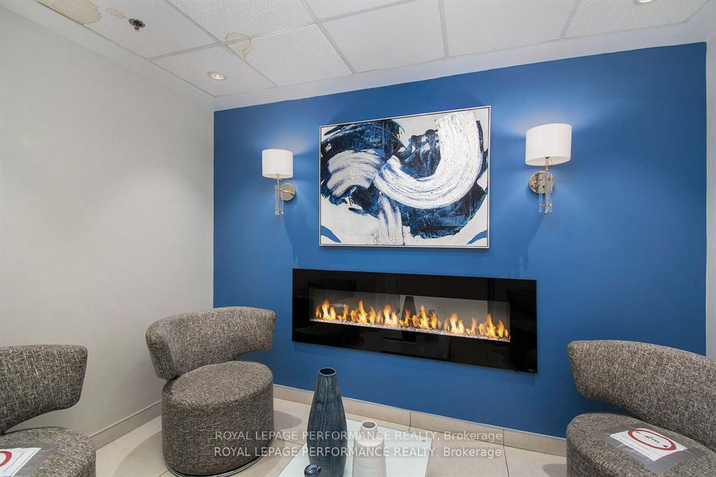 Photo 4 of Unit 1806, 158A McArthur Avenue, Ottawa, Vanier — HOMEH
