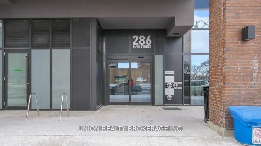 Front of Unit 606, 286 Main Street