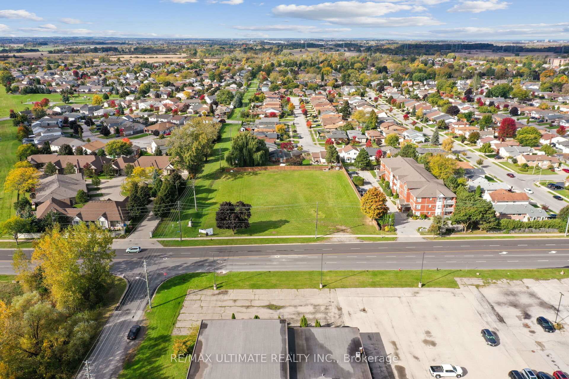 Photo 9 of Unit 4, 4257 Montrose Road, Niagara Falls, Ascot — HOMEH
