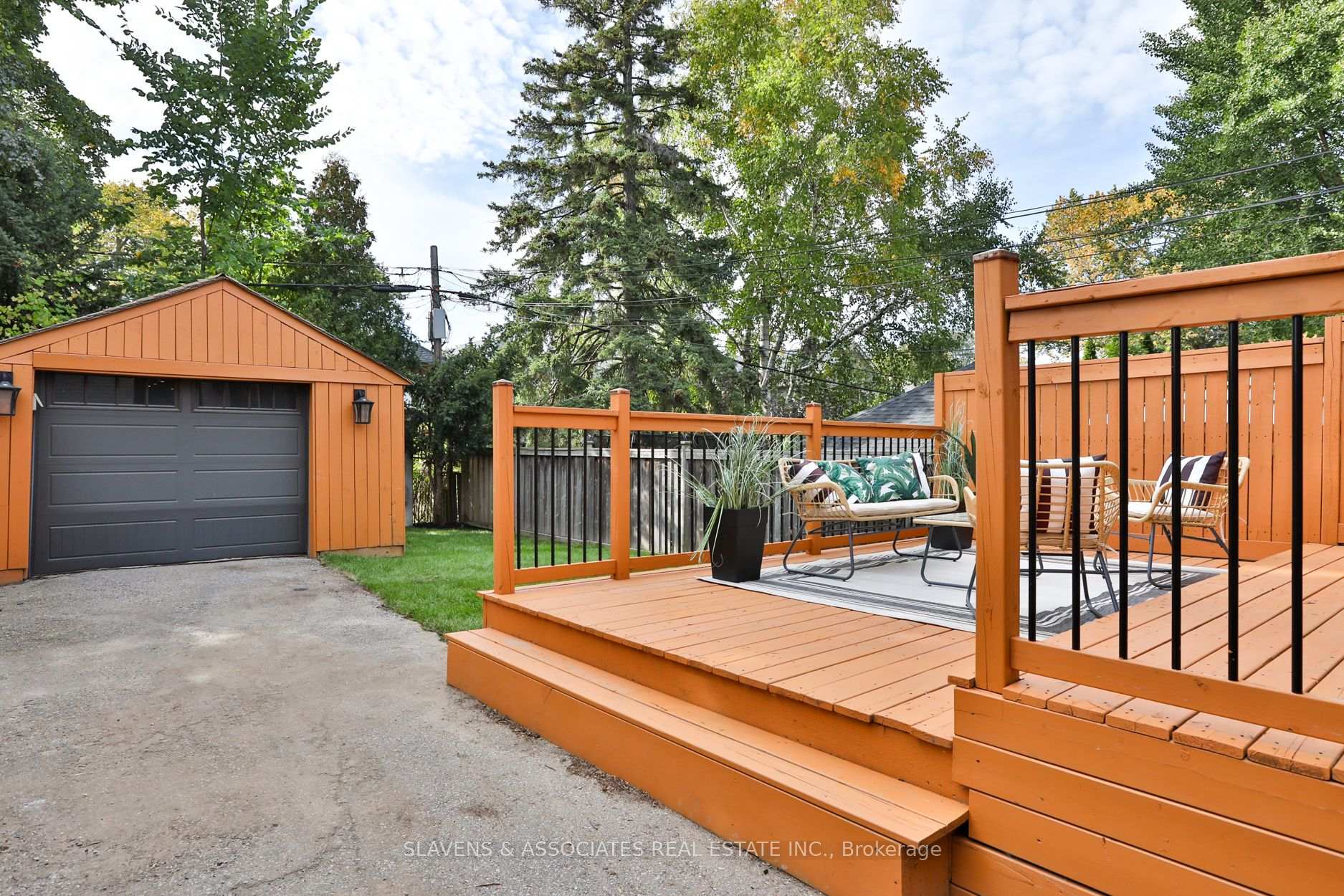 Photo 27 of 52 Shields Avenue, Toronto, Lawrence Park South — HOMEH