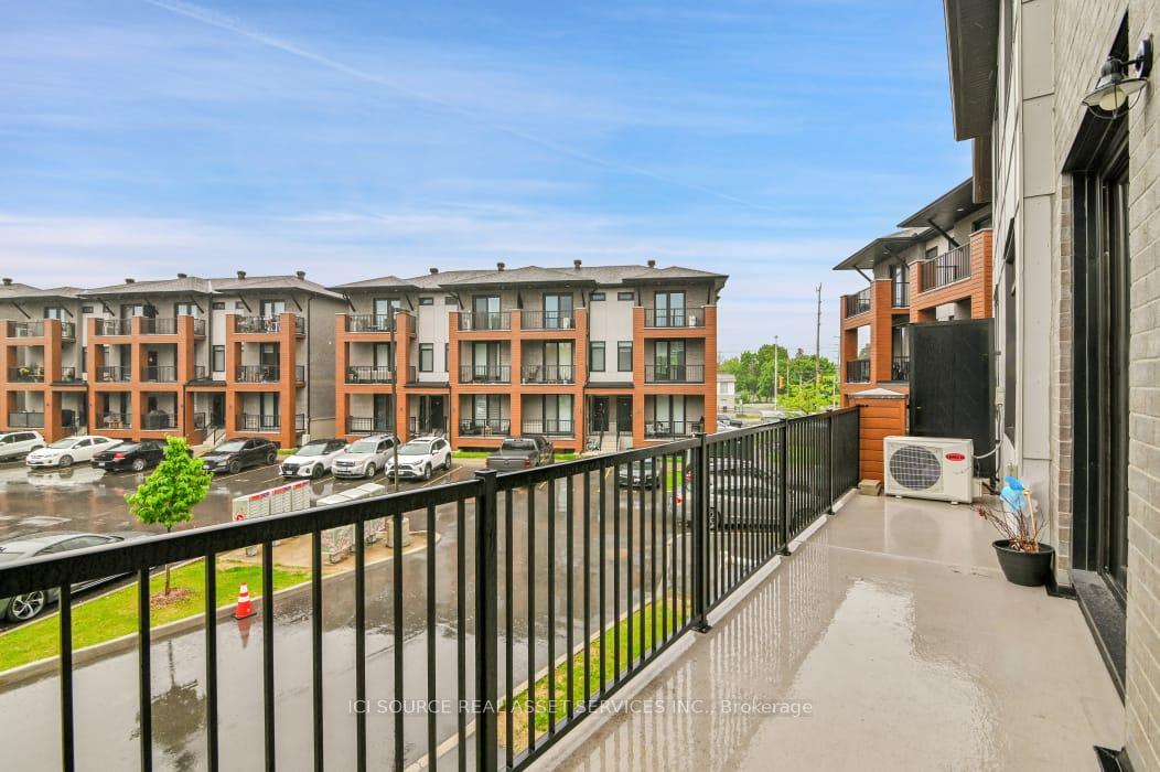 Photo 7 of Unit E, 4 Victor Street E, Ottawa, Stittsville (Central) — HOMEH