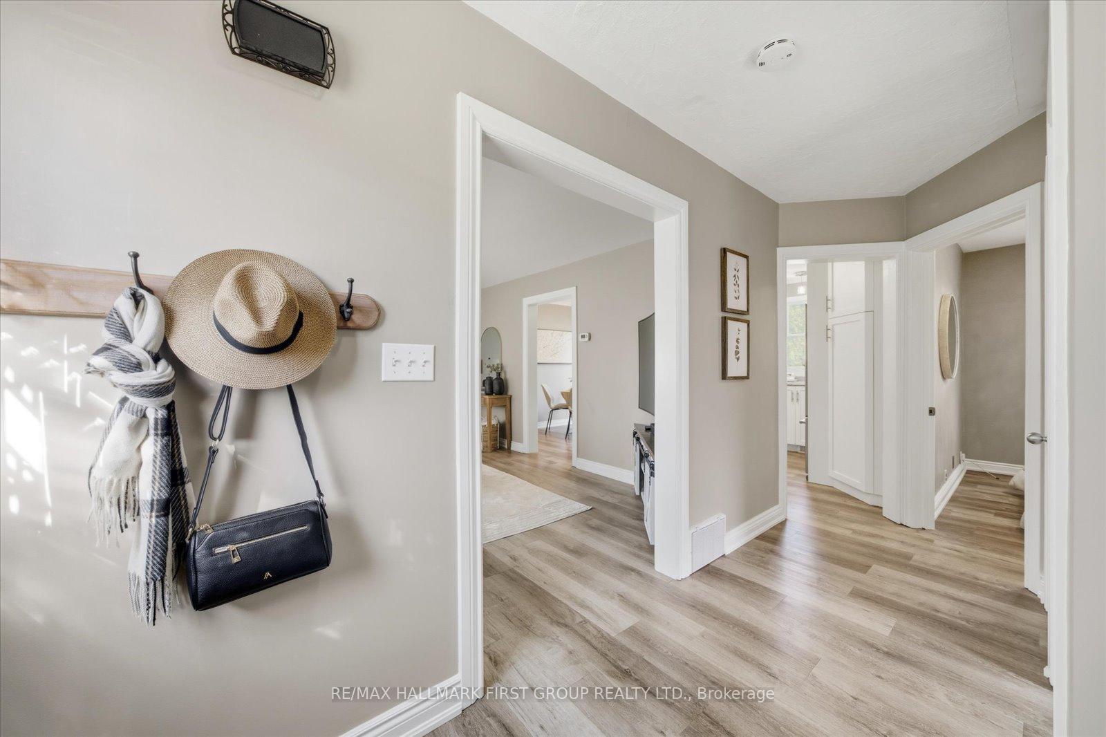 Photo 5 of 23 Flett Street, Clarington, Bowmanville — HOMEH