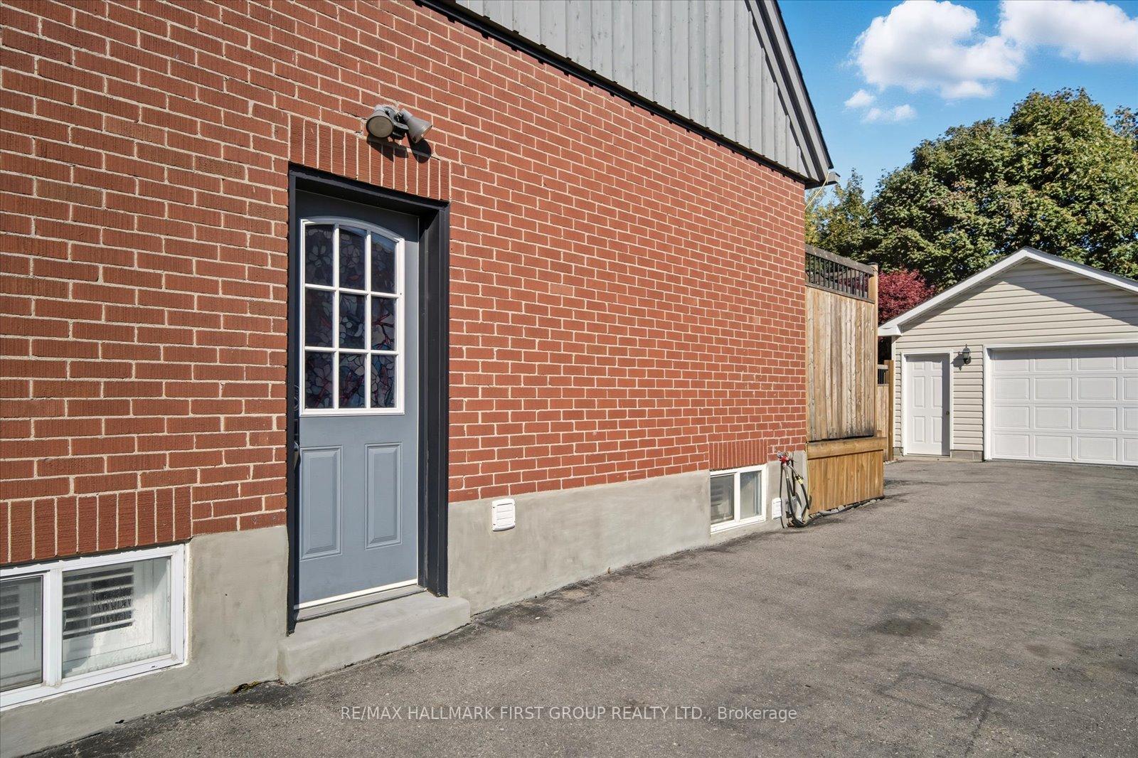 Photo 27 of 23 Flett Street, Clarington, Bowmanville — HOMEH