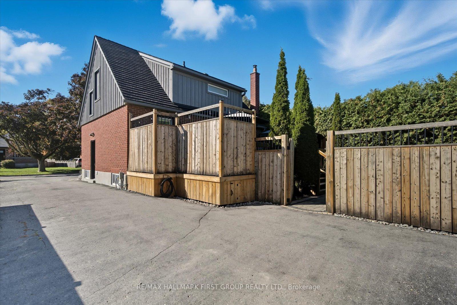 Photo 28 of 23 Flett Street, Clarington, Bowmanville — HOMEH
