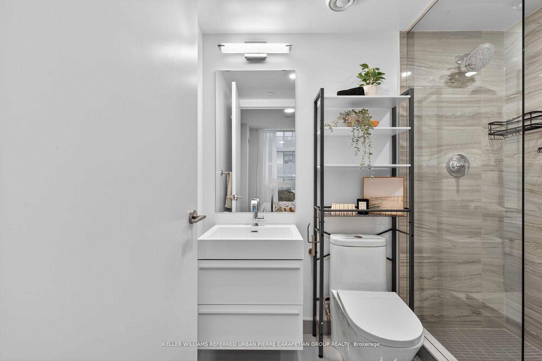 Photo 13 of Unit 408, 39 Roehampton Avenue, Toronto, Mount Pleasant West — HOMEH