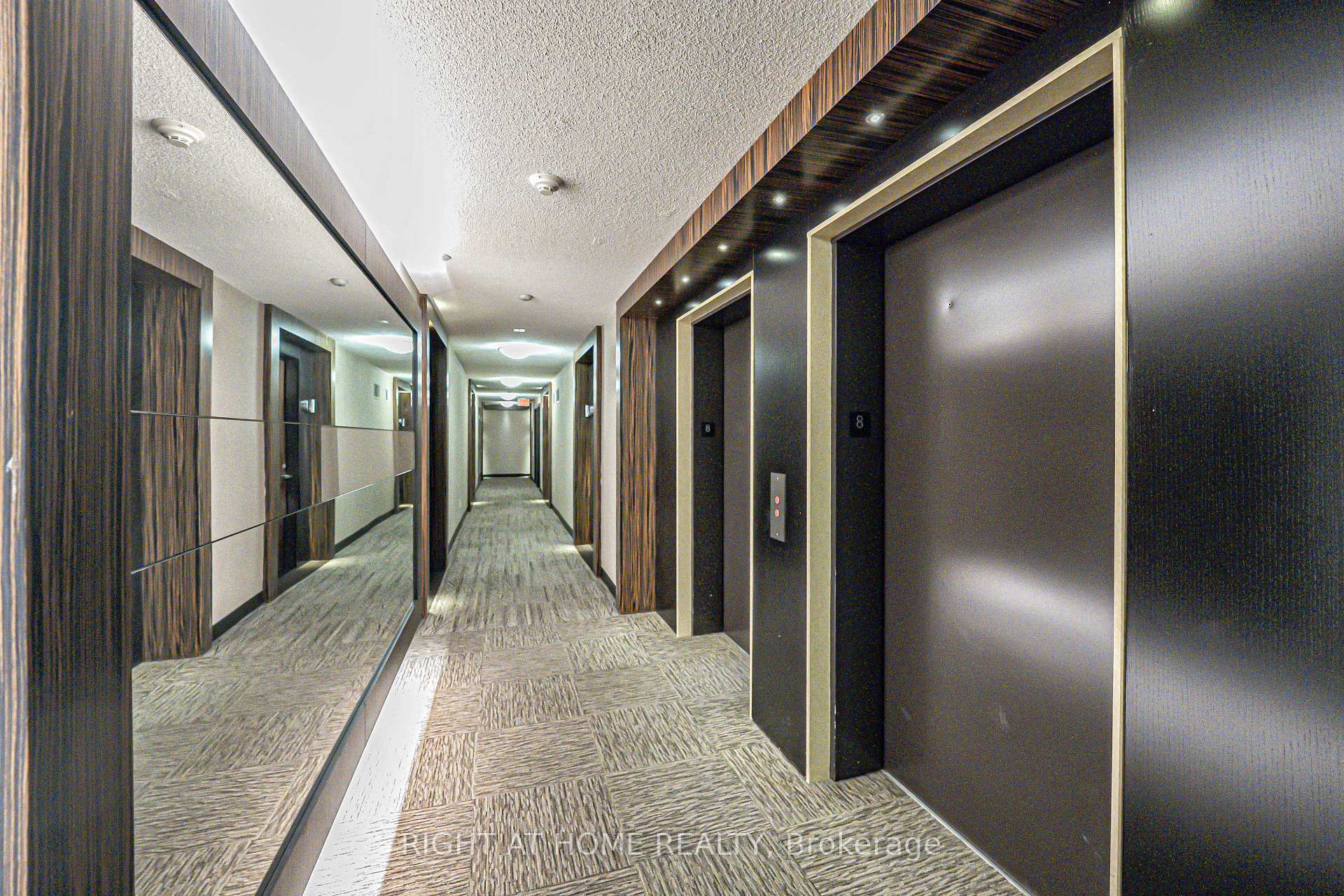 Photo 2 of Unit 809, 273 South Park Road, Markham, Commerce Valley — HOMEH