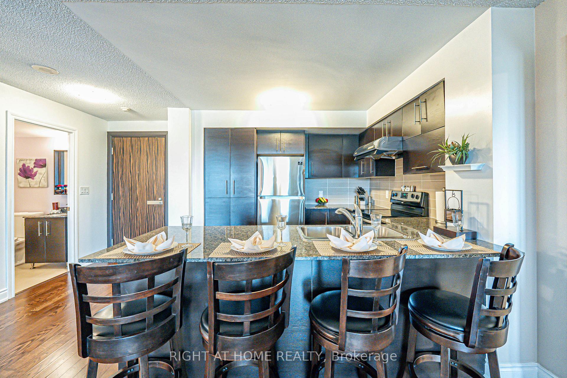 Photo 10 of Unit 809, 273 South Park Road, Markham, Commerce Valley — HOMEH