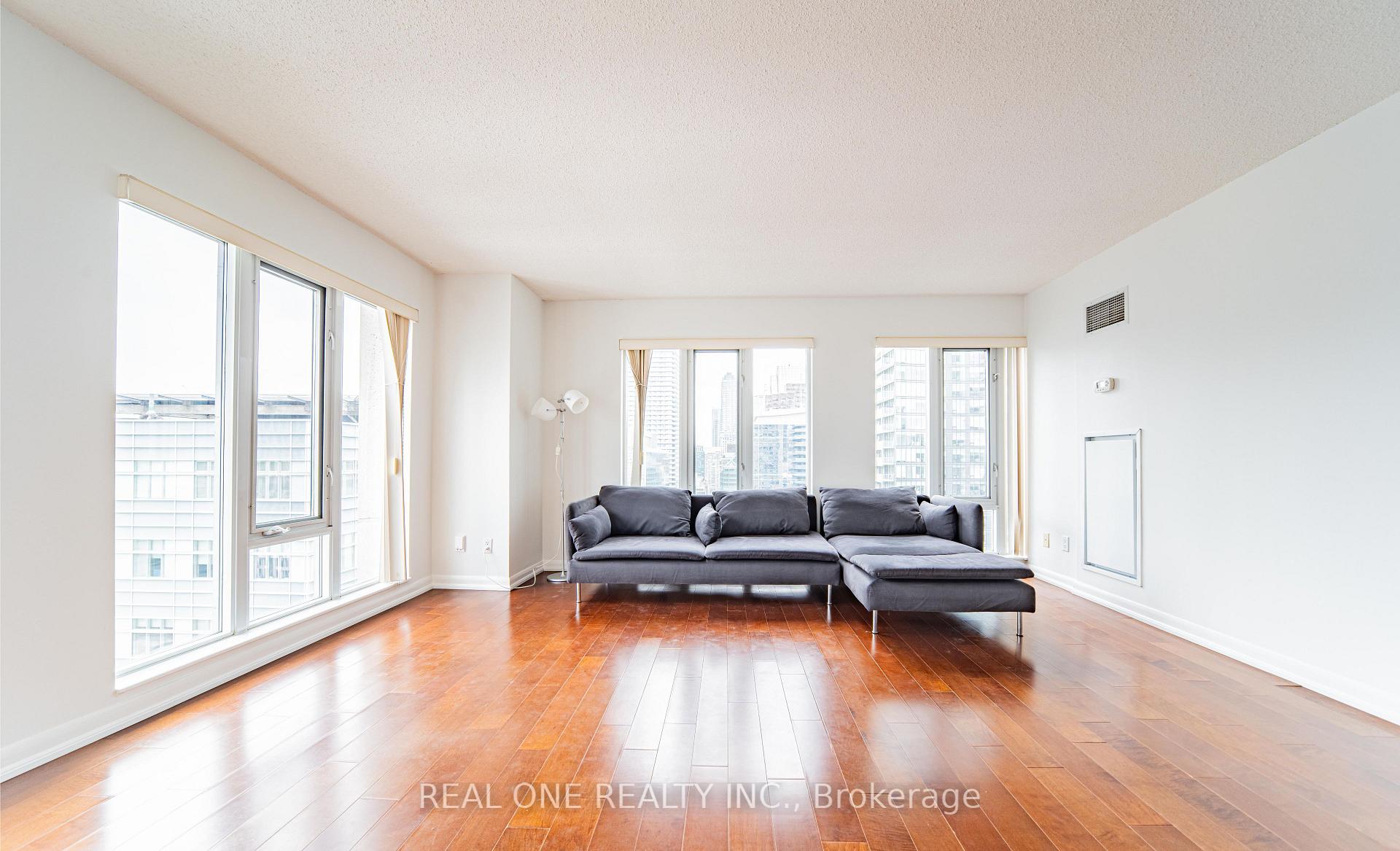 Front of Unit 2404, 210 Victoria Street