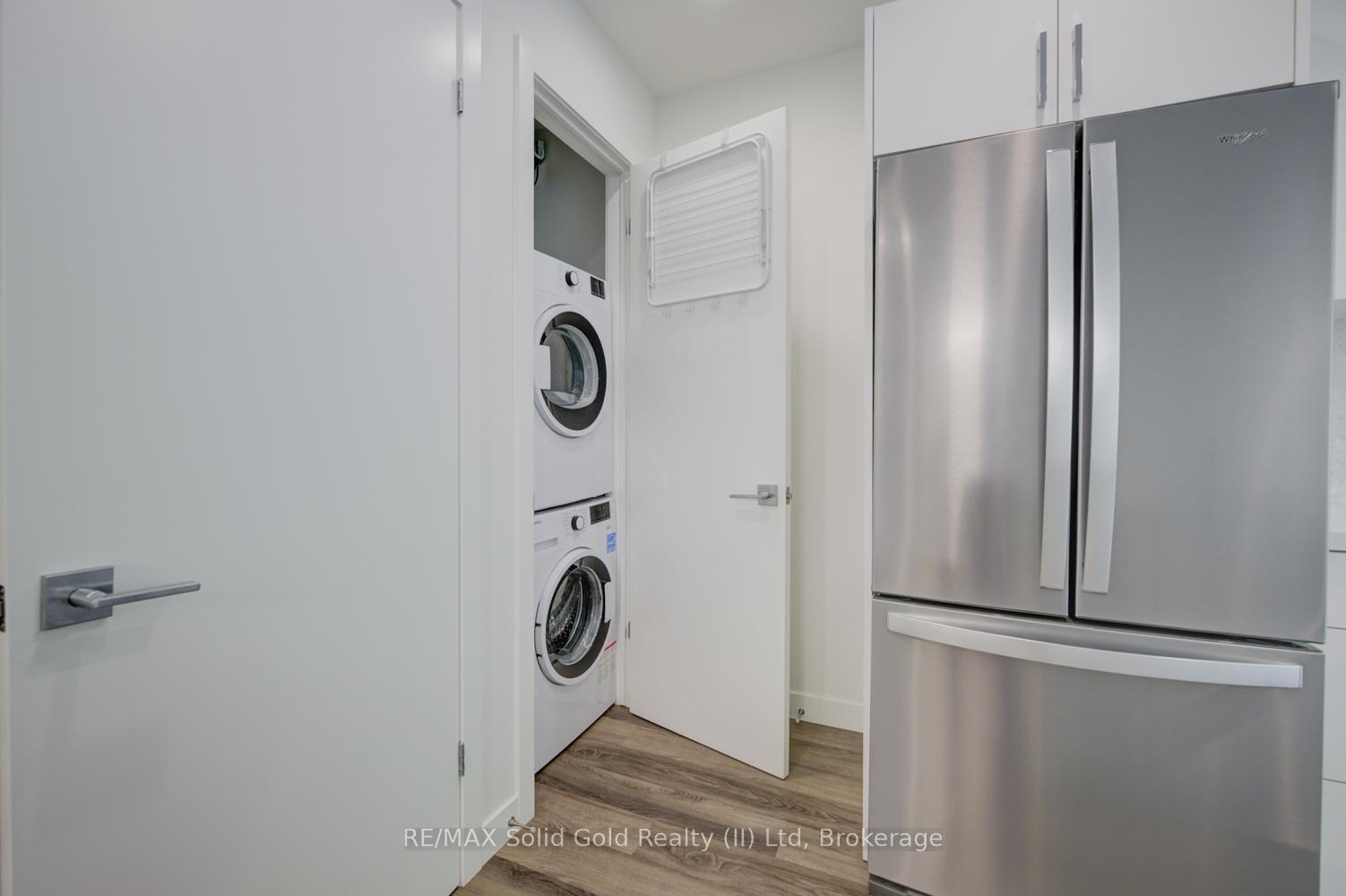 Photo 3 of Unit 510, 455 Charlton Avenue E, Hamilton, Stinson — HOMEH