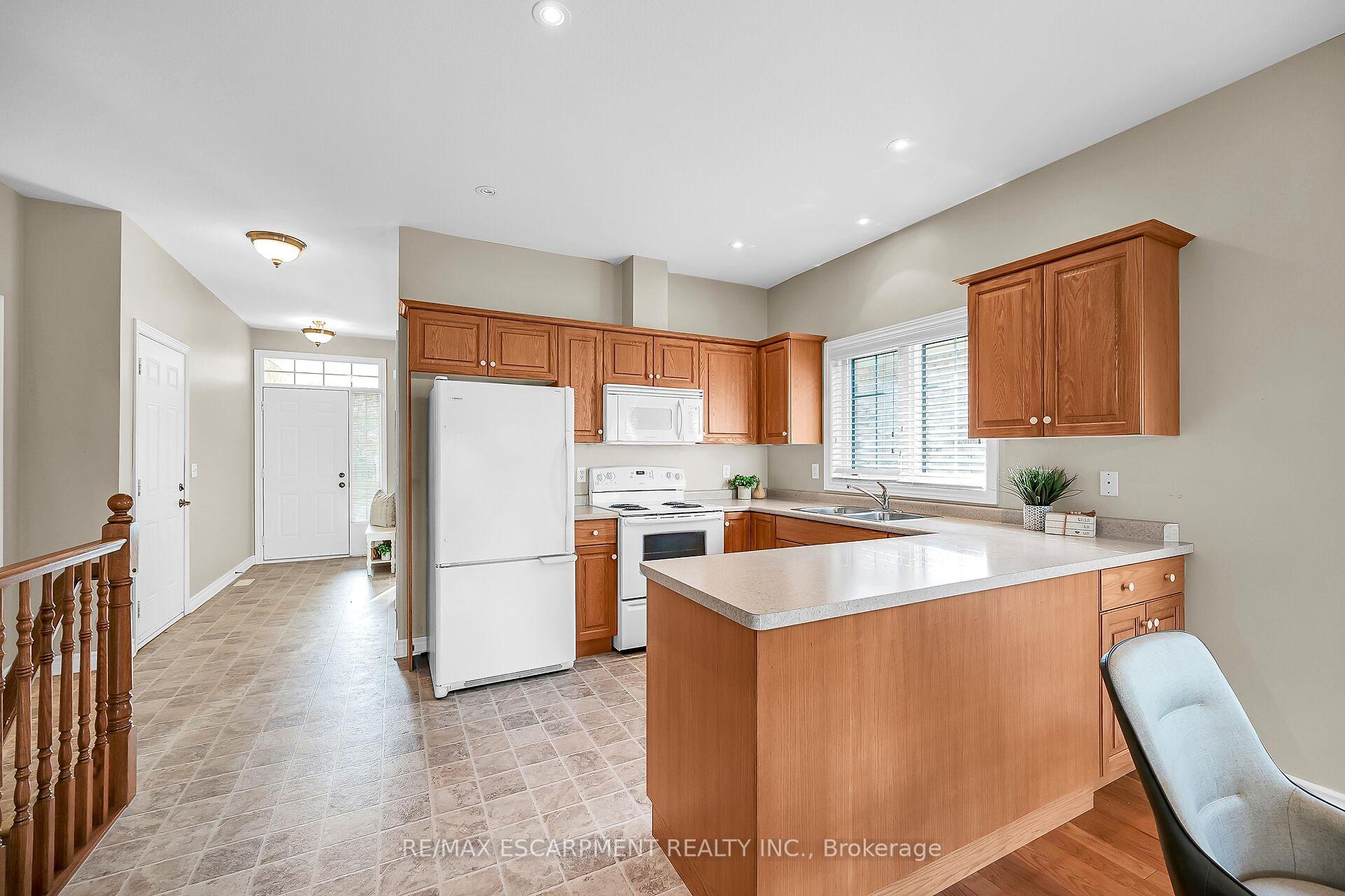 Photo 24 of Unit 17, 1041 Pine Street, Haldimand, Dunnville — HOMEH