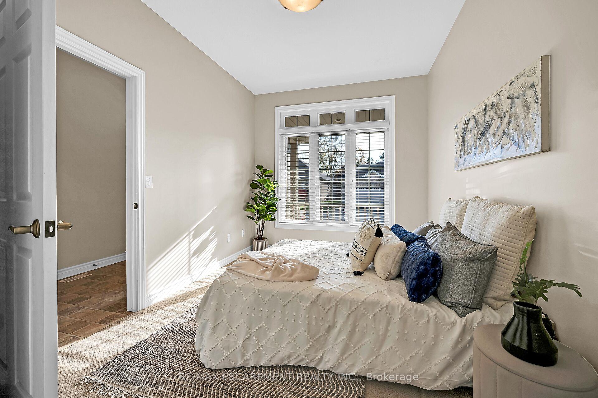 Photo 18 of Unit 17, 1041 Pine Street, Haldimand, Dunnville — HOMEH