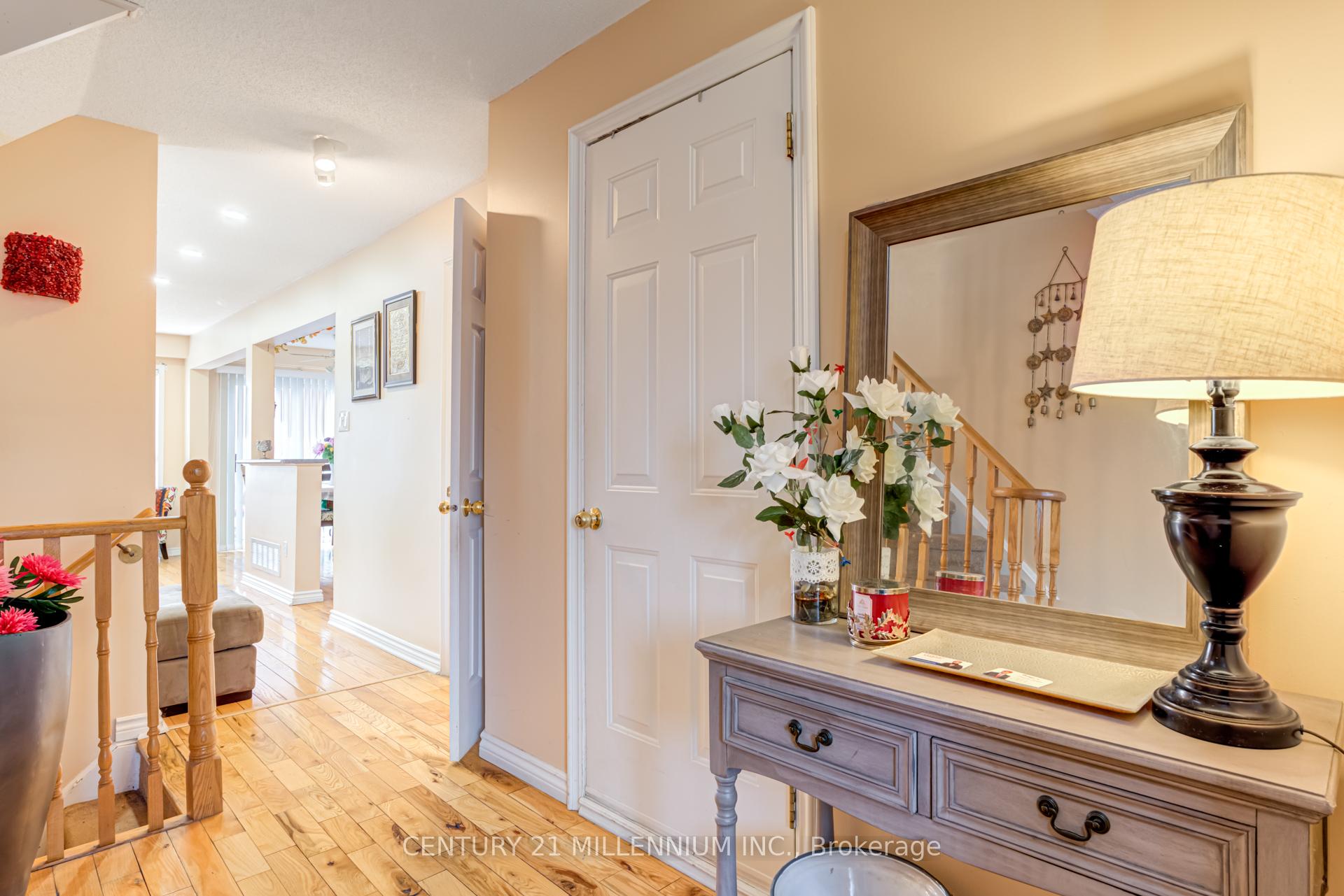 Photo 13 of Unit 2, 200 Cresthaven Road, Brampton, Snelgrove — HOMEH