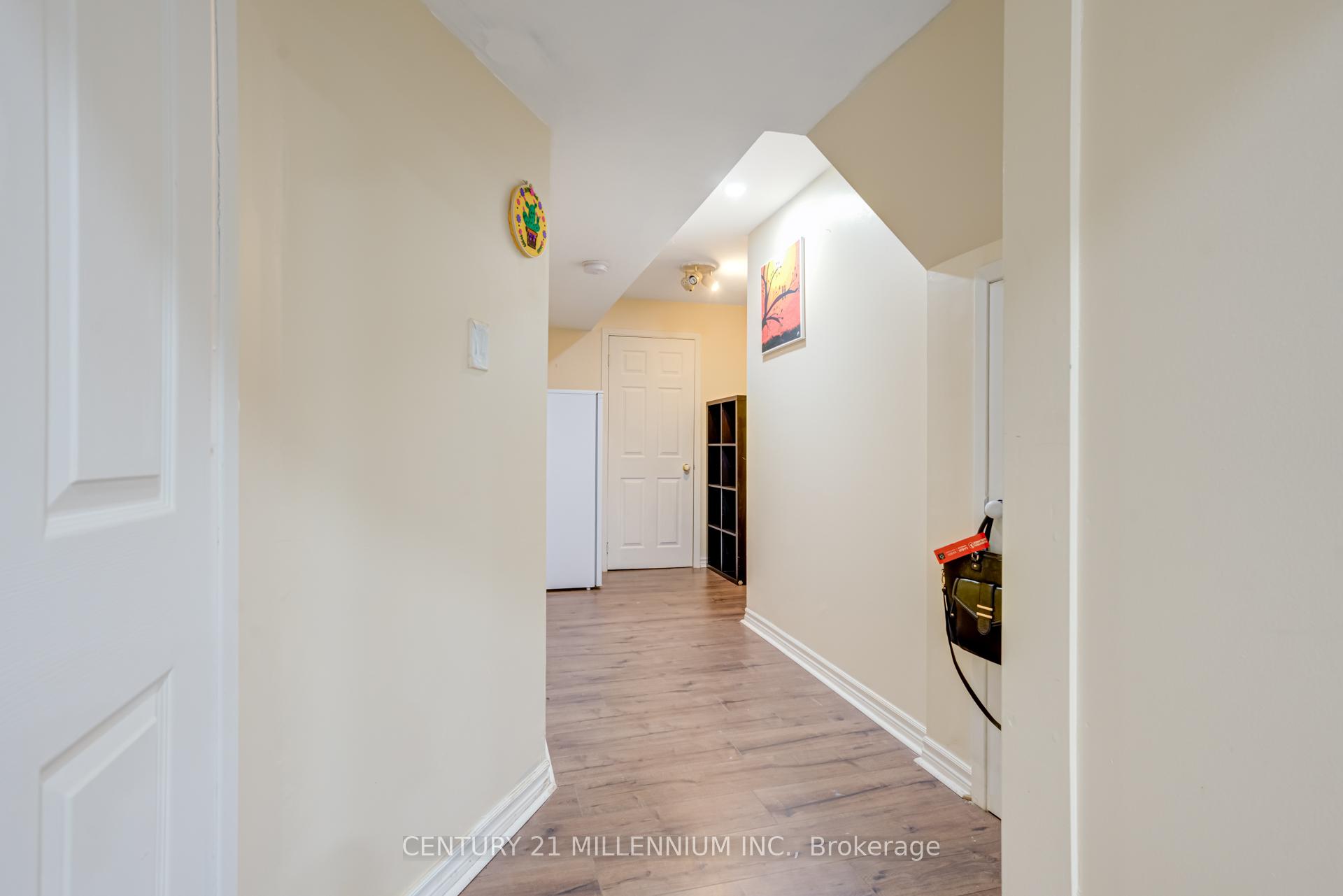 Photo 9 of Unit 2, 200 Cresthaven Road, Brampton, Snelgrove — HOMEH
