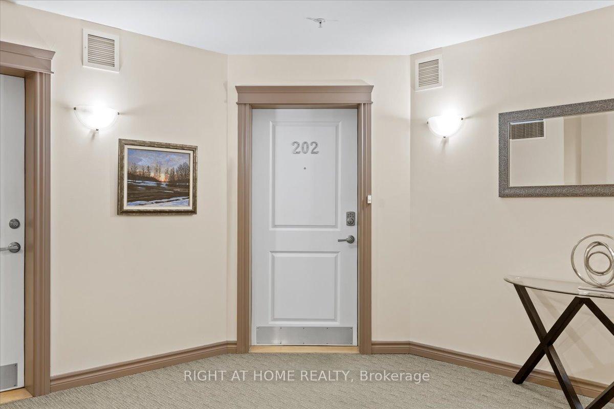 Photo 7 of Unit 202, 141 Potts Private, Ottawa, Notting Hill/Summerside — HOMEH