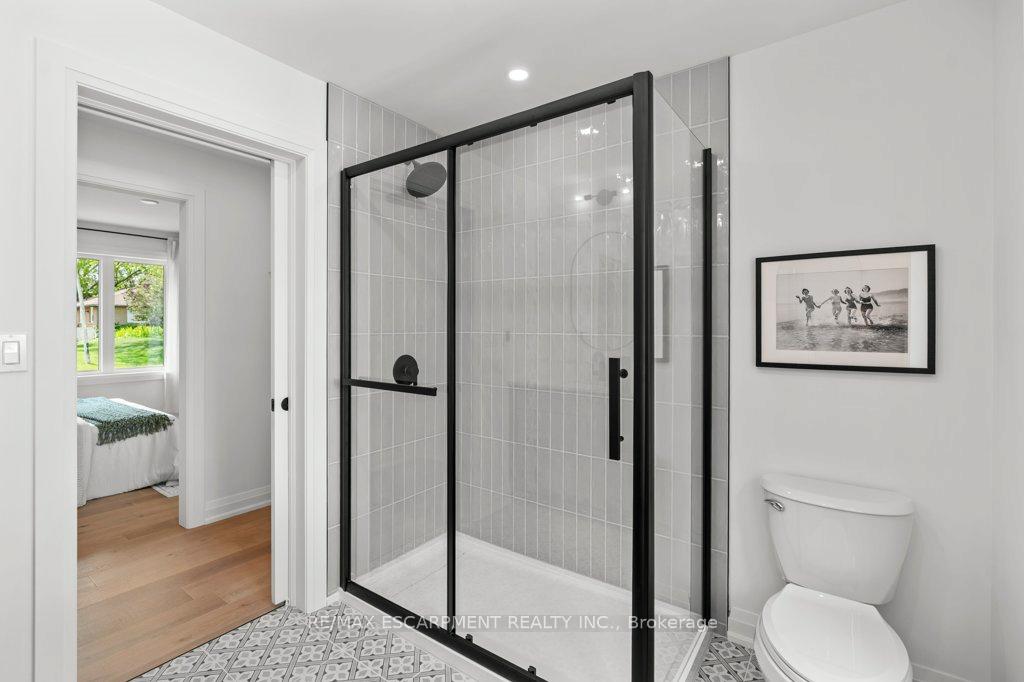 Photo 27 of 877 Condor Drive, Burlington, LaSalle — HOMEH
