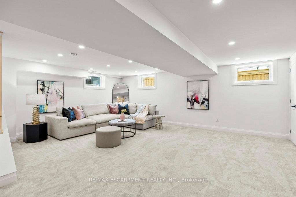 Photo 28 of 877 Condor Drive, Burlington, LaSalle — HOMEH
