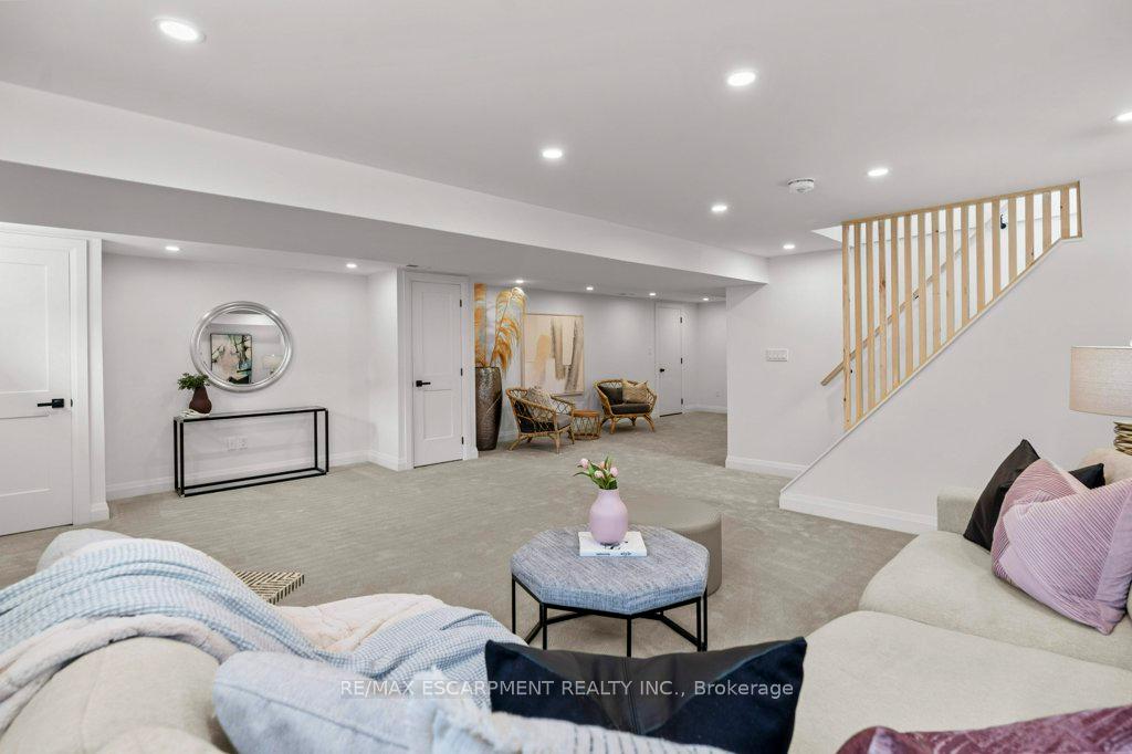 Photo 31 of 877 Condor Drive, Burlington, LaSalle — HOMEH