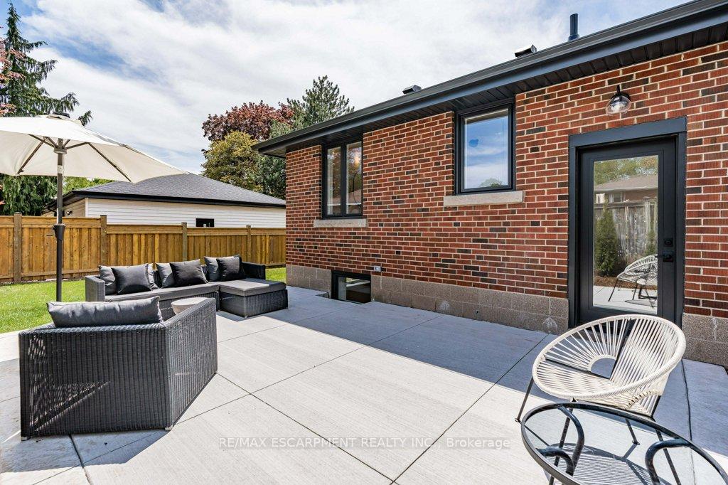 Photo 42 of 877 Condor Drive, Burlington, LaSalle — HOMEH