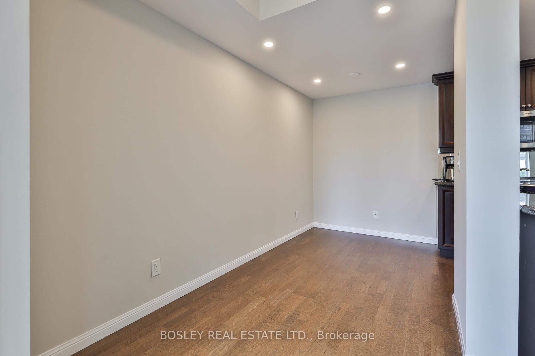 Photo 6 of Unit 412, 900 Mount Pleasant Road, Toronto, Mount Pleasant West — HOMEH