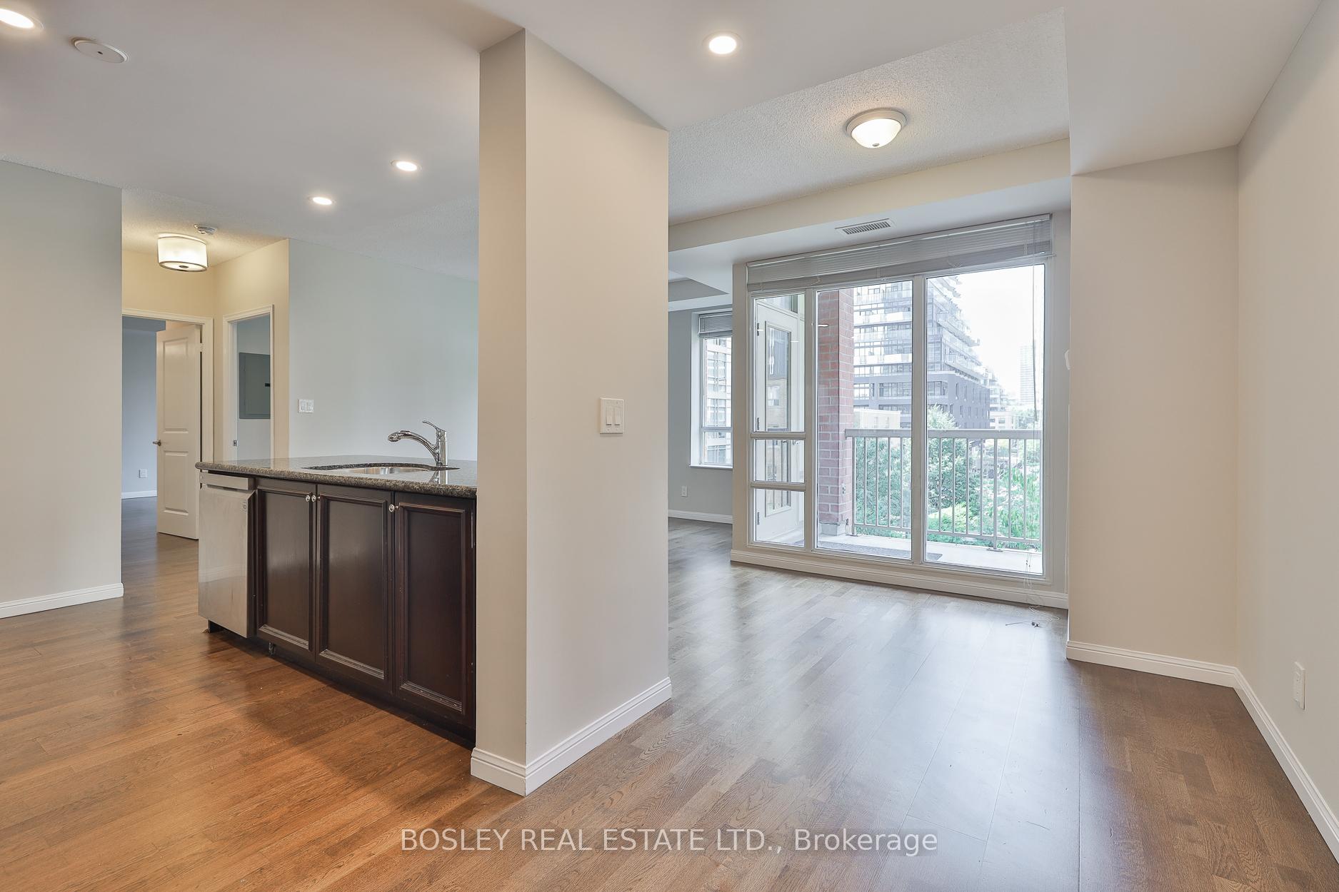 Photo 9 of Unit 412, 900 Mount Pleasant Road, Toronto, Mount Pleasant West — HOMEH