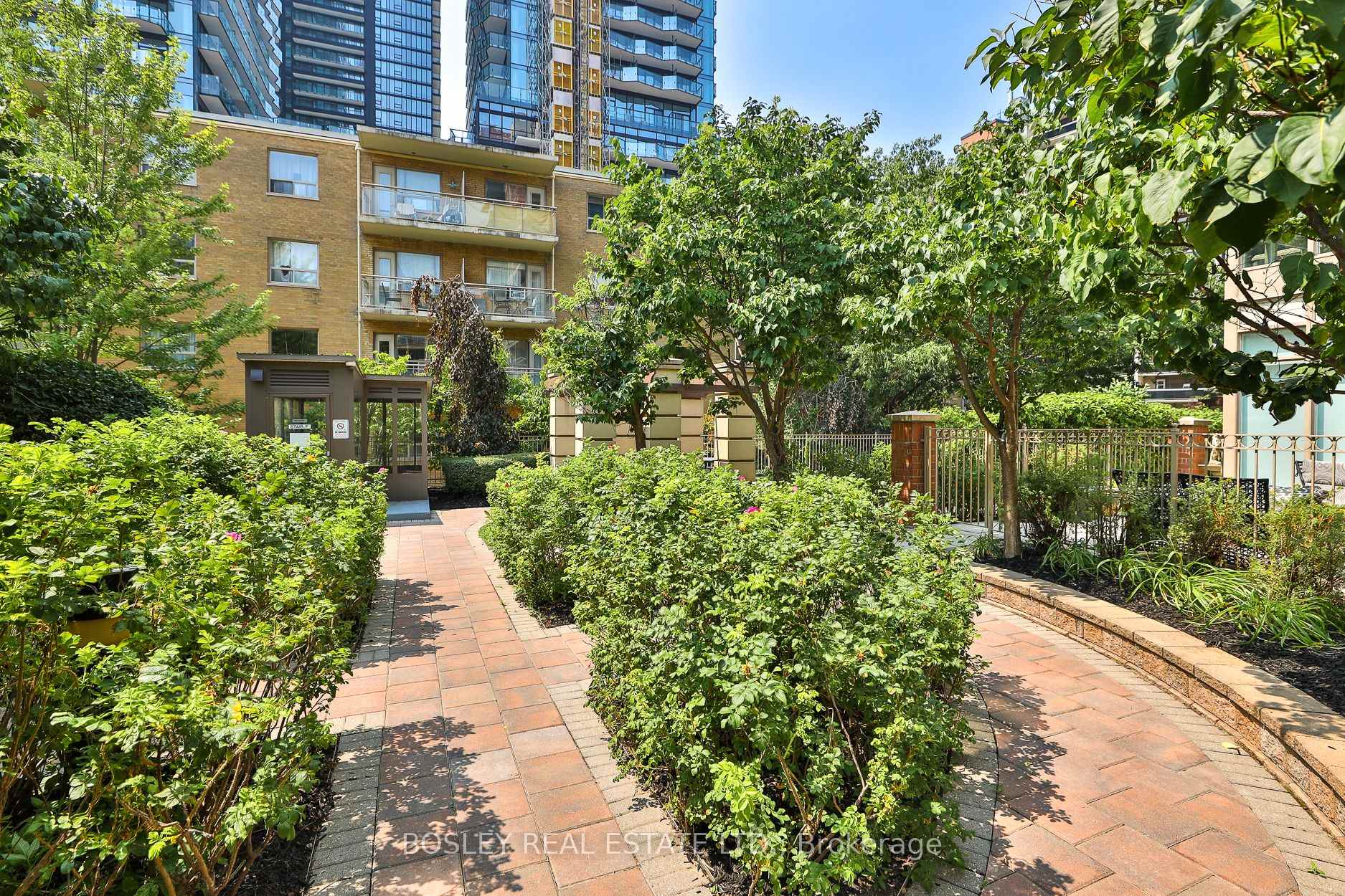 Photo 36 of Unit 412, 900 Mount Pleasant Road, Toronto, Mount Pleasant West — HOMEH