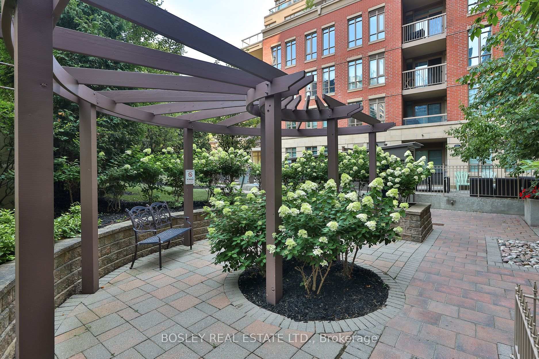Photo 32 of Unit 412, 900 Mount Pleasant Road, Toronto, Mount Pleasant West — HOMEH