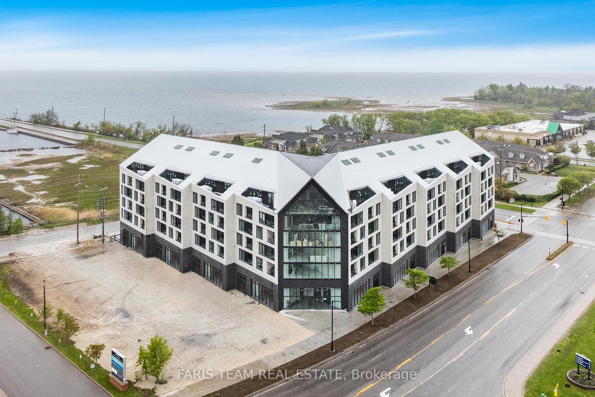 Front of Unit 325, 31 Huron Street