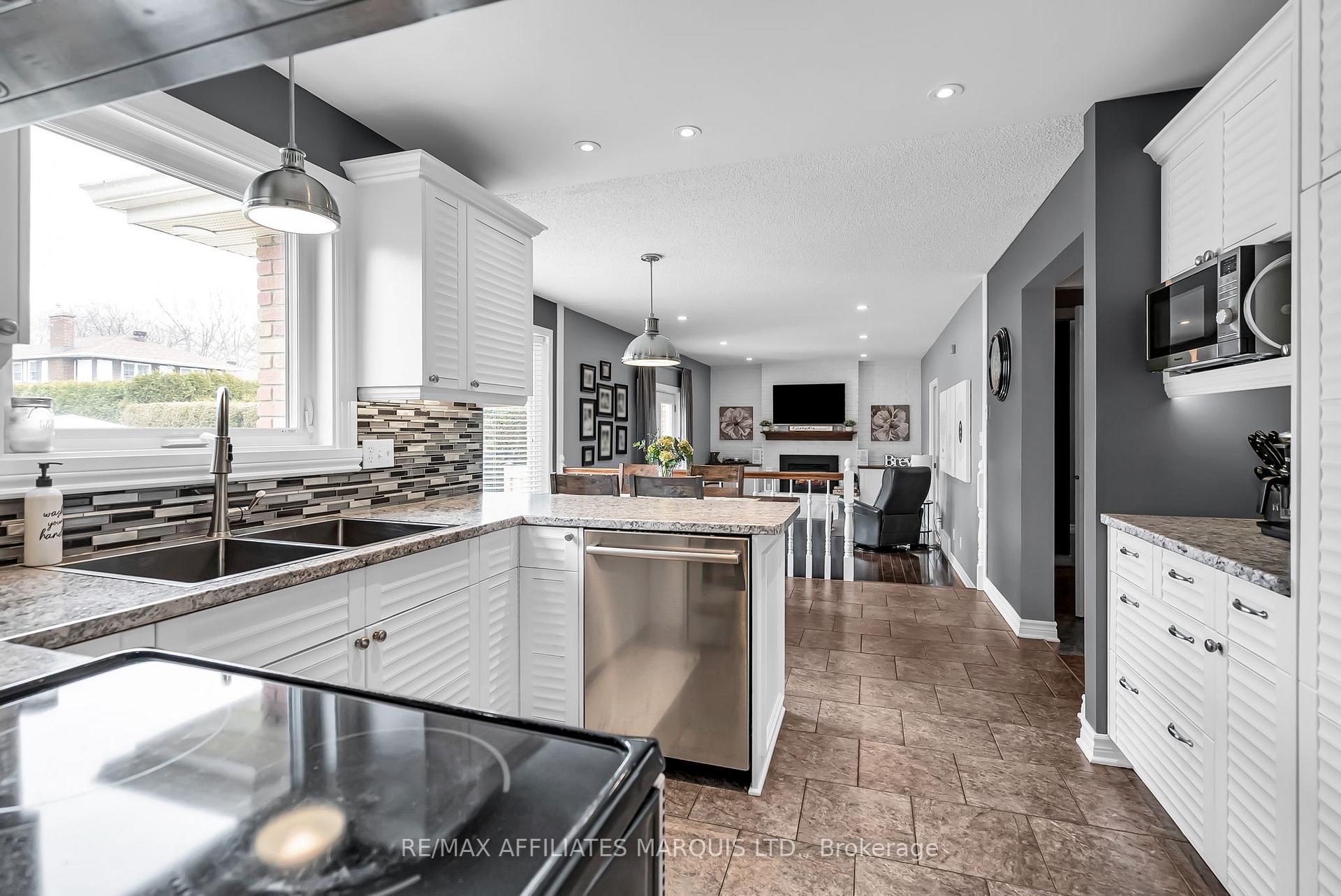 Photo 10 of 1117 Stokes Drive, Cornwall — HOMEH