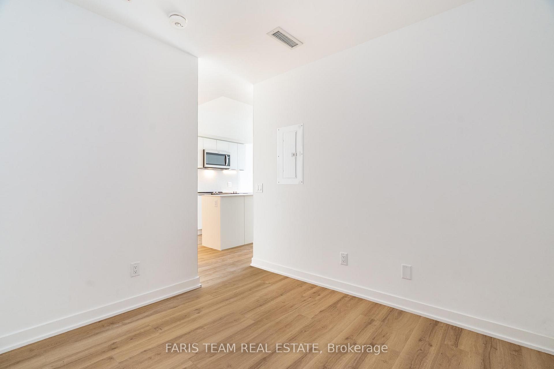 Photo 13 of Unit 211, 31 Huron Street, Collingwood — HOMEH
