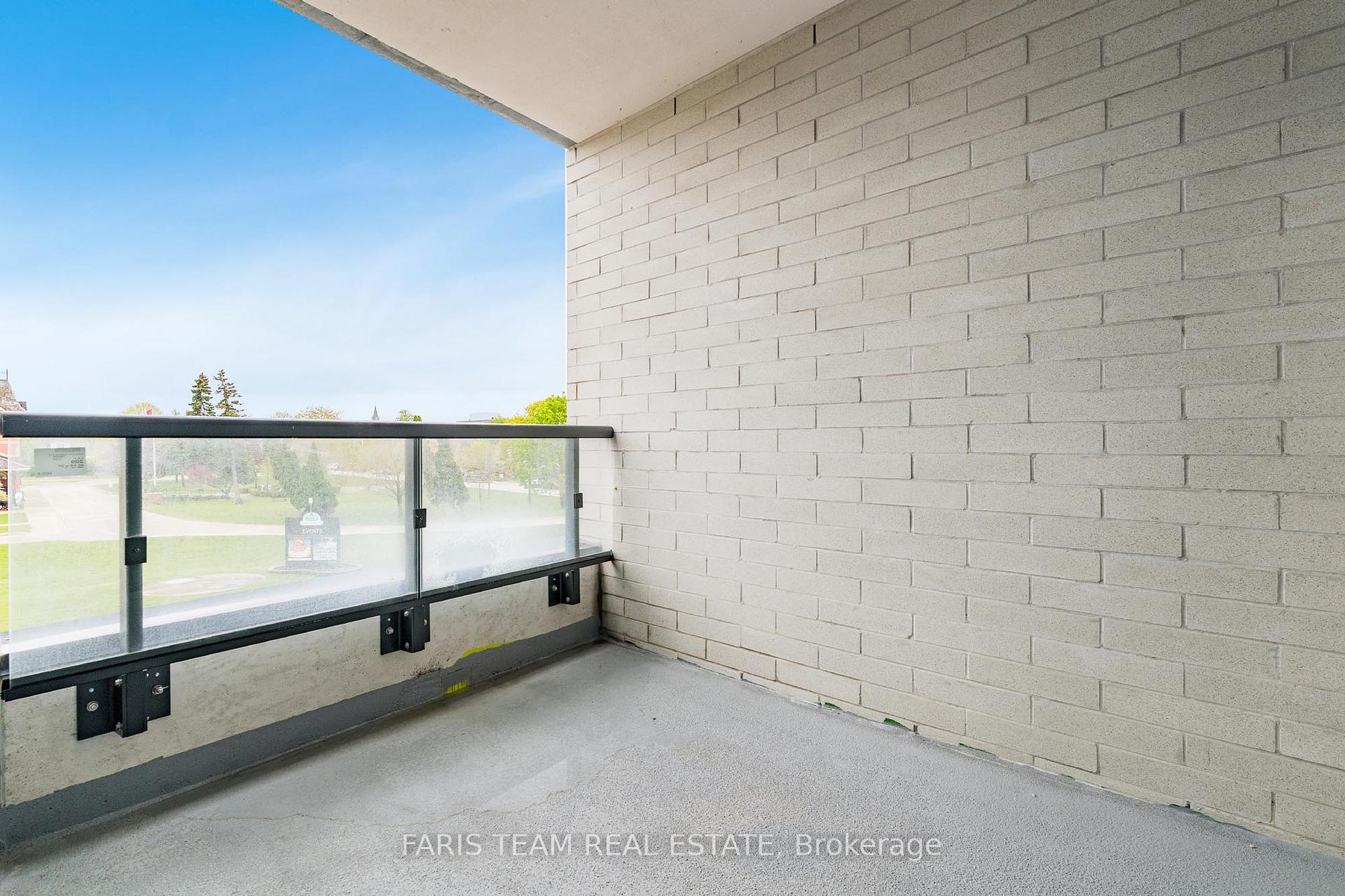 Photo 24 of Unit 211, 31 Huron Street, Collingwood — HOMEH