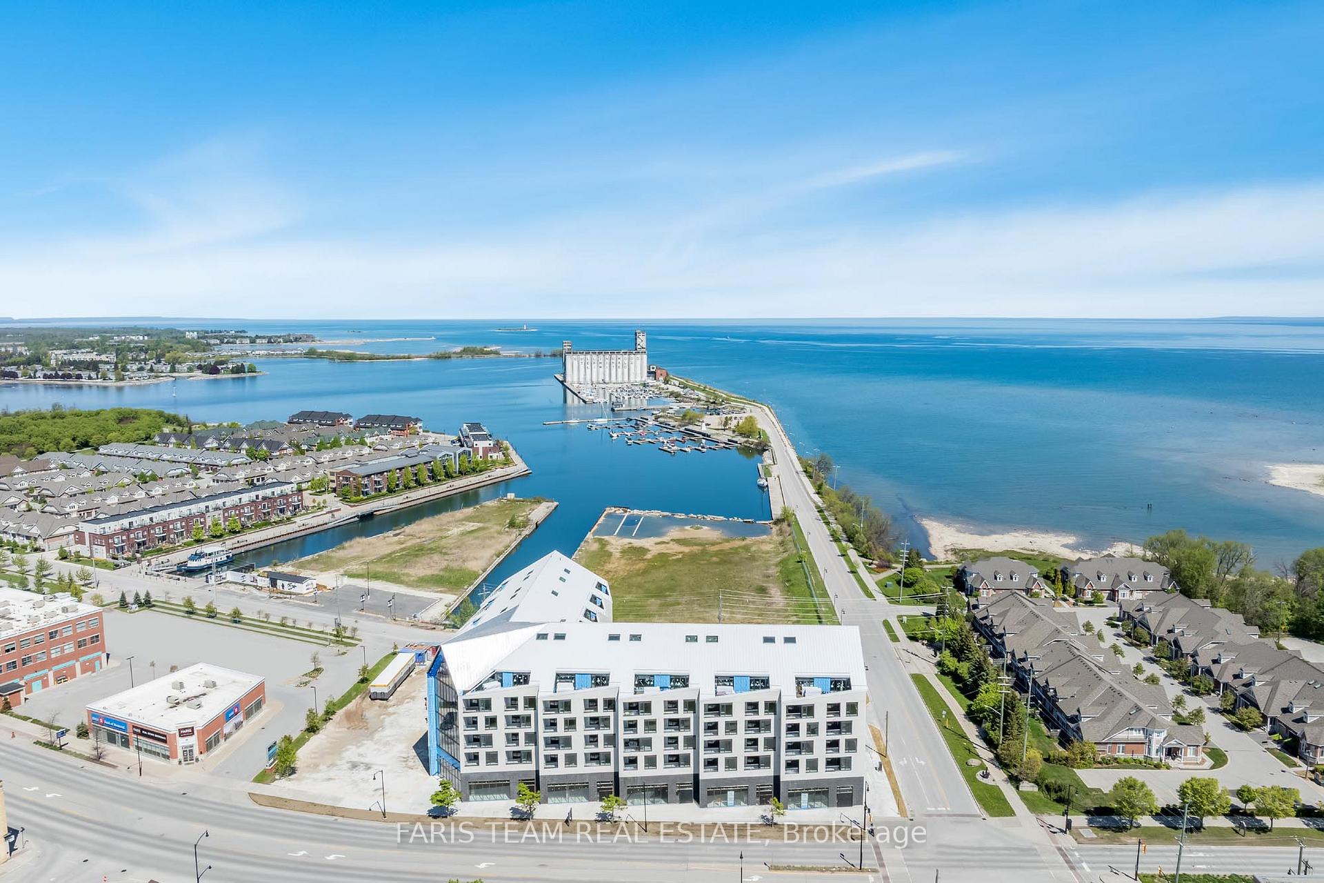 Photo 15 of Unit 211, 31 Huron Street, Collingwood — HOMEH