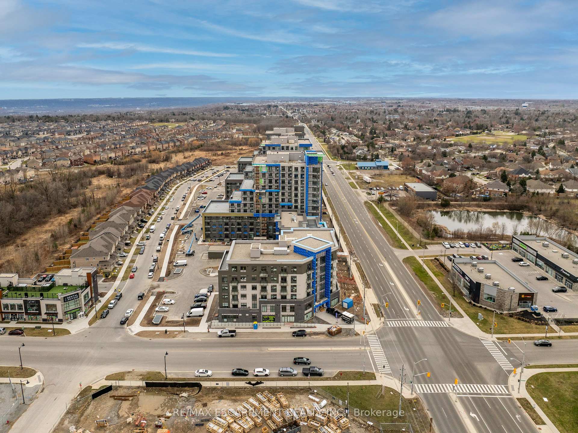 Photo 19 of Unit 331, 460 Dundas Street E, Hamilton, Waterdown — HOMEH