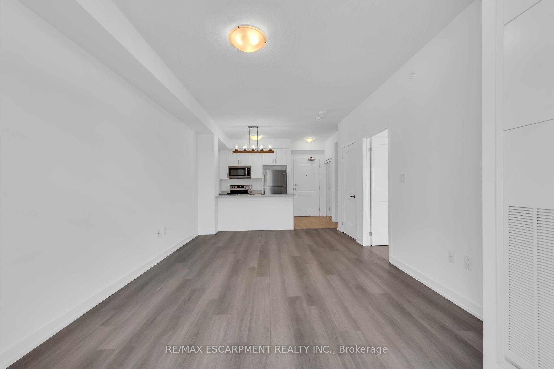 Photo 18 of Unit 331, 460 Dundas Street E, Hamilton, Waterdown — HOMEH
