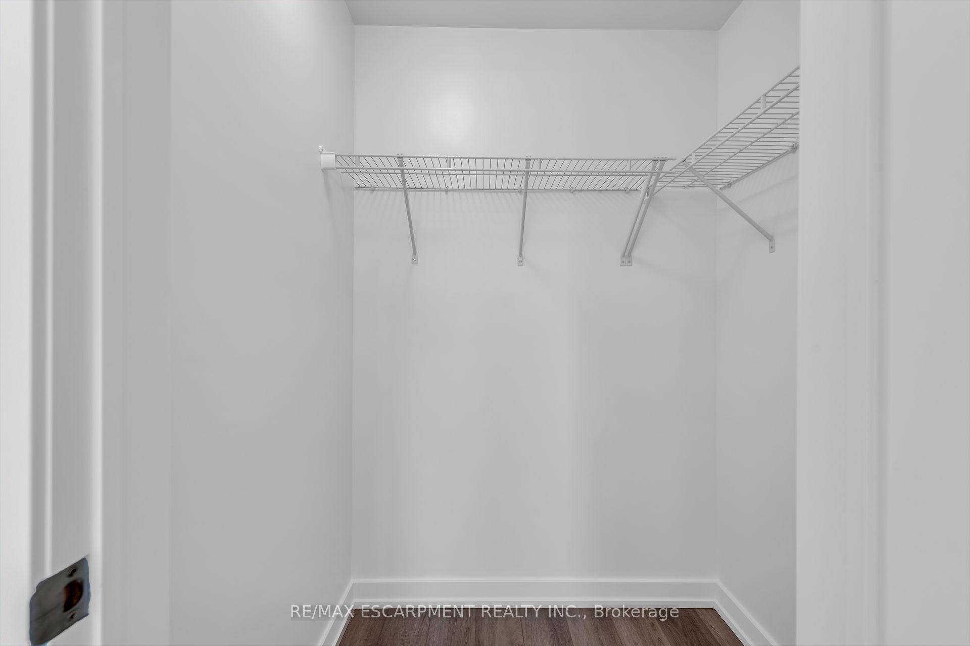 Photo 25 of Unit 331, 460 Dundas Street E, Hamilton, Waterdown — HOMEH