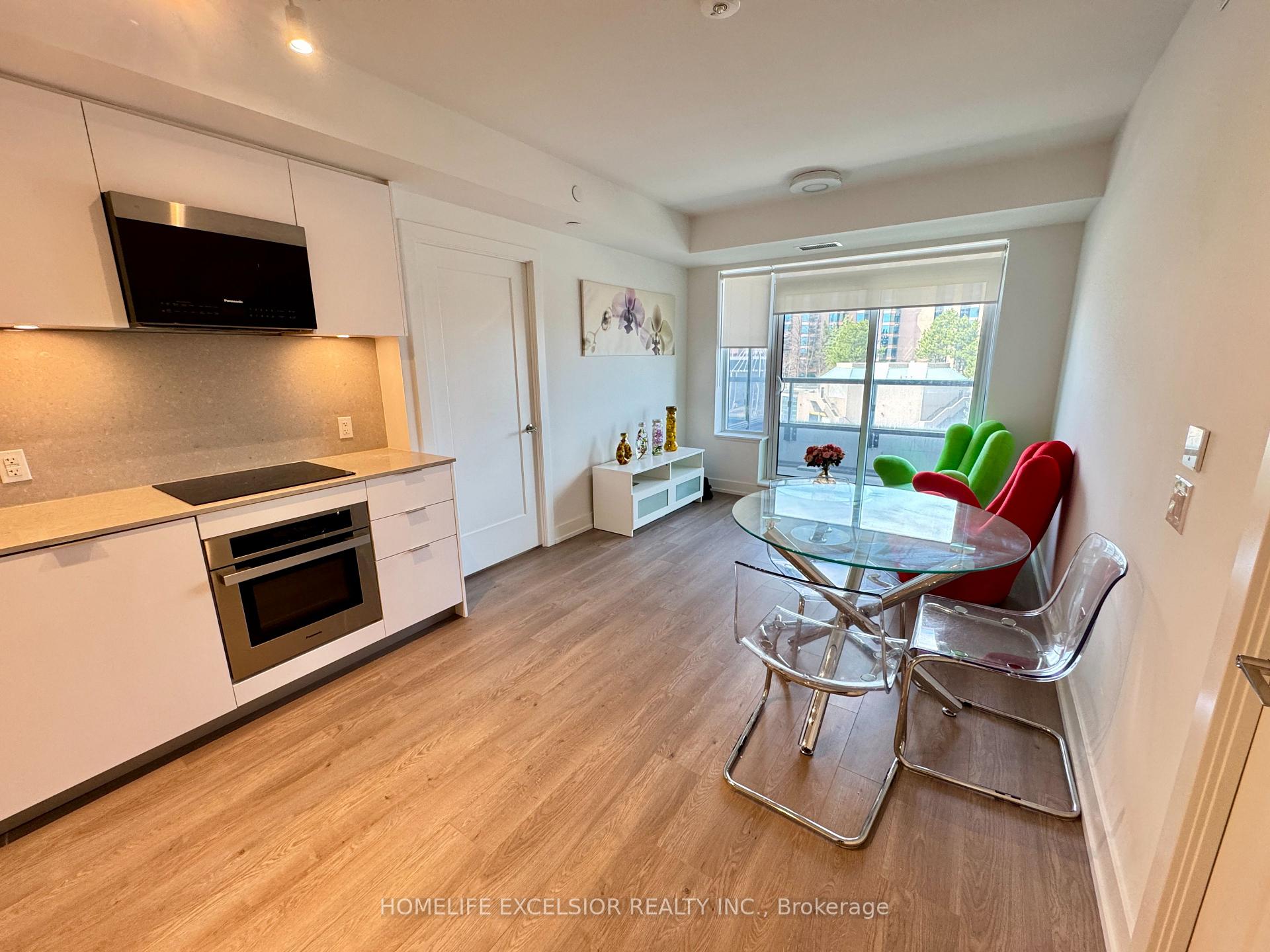 Photo 4 of Unit 711, 9 Clegg Road, Markham, Unionville — HOMEH