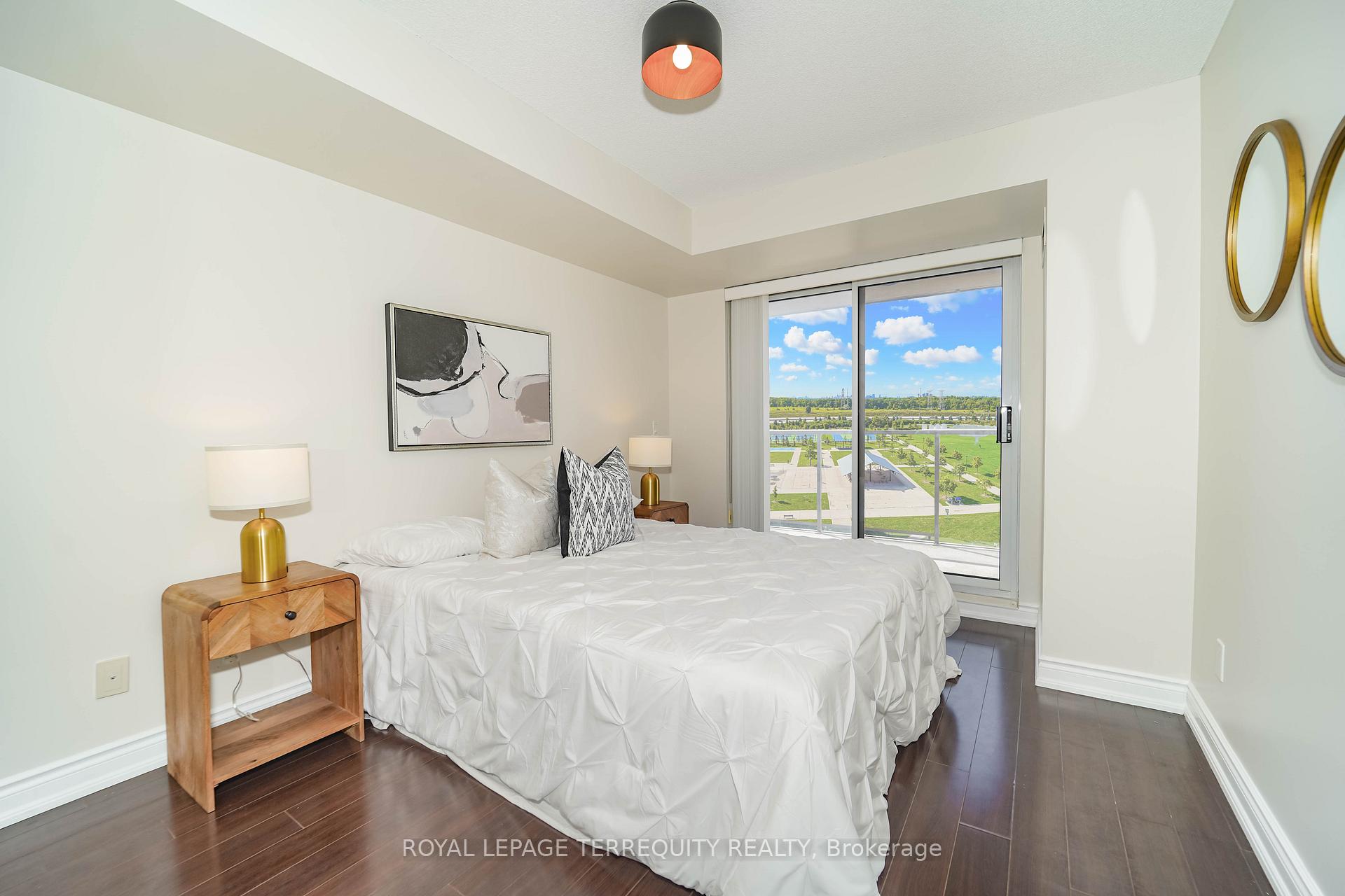 Photo 19 of Unit 1011, 39 Galleria Parkway, Markham, Commerce Valley — HOMEH
